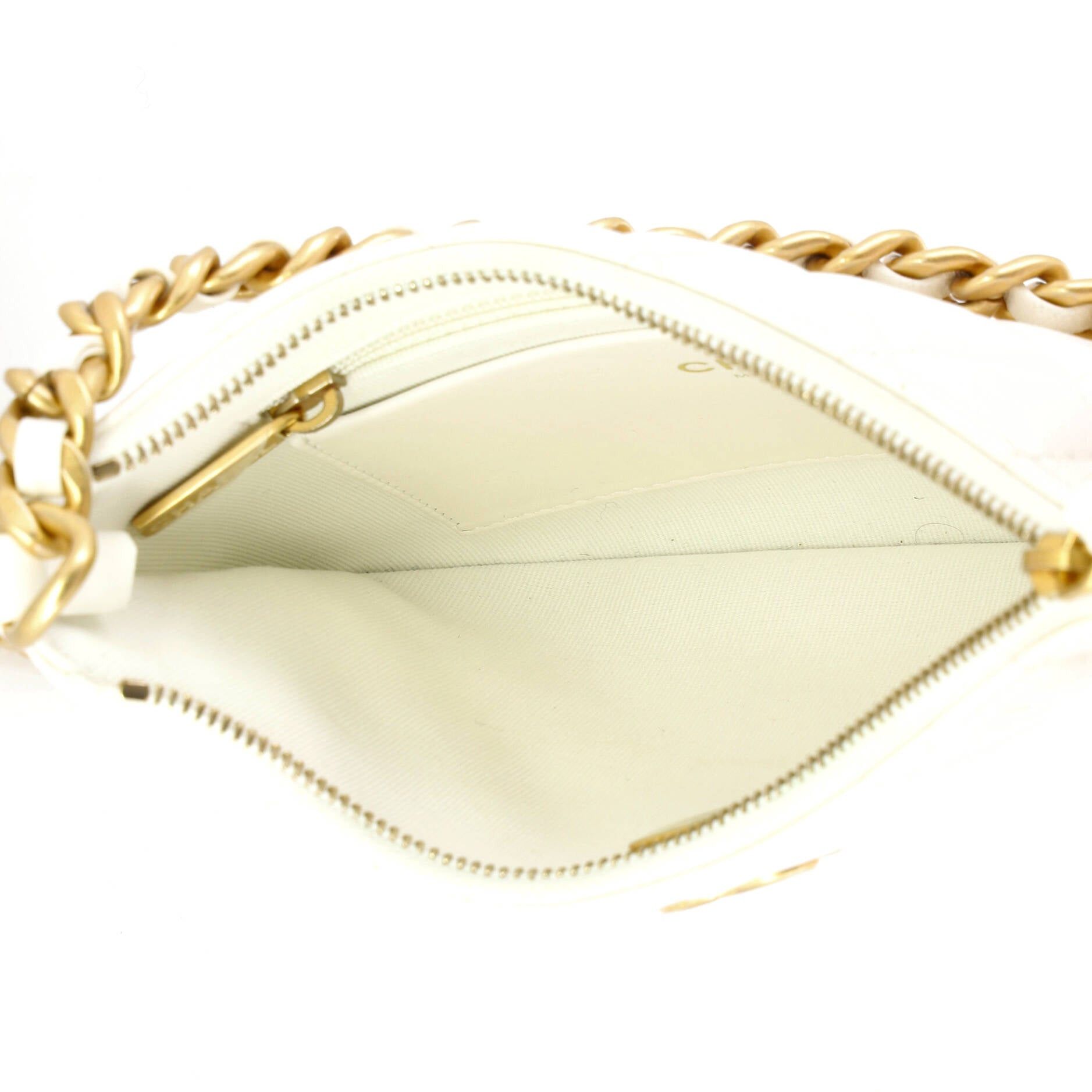 Chanel CC Chain Around Hobo Size ONE SIZE - 5 Thumbnail