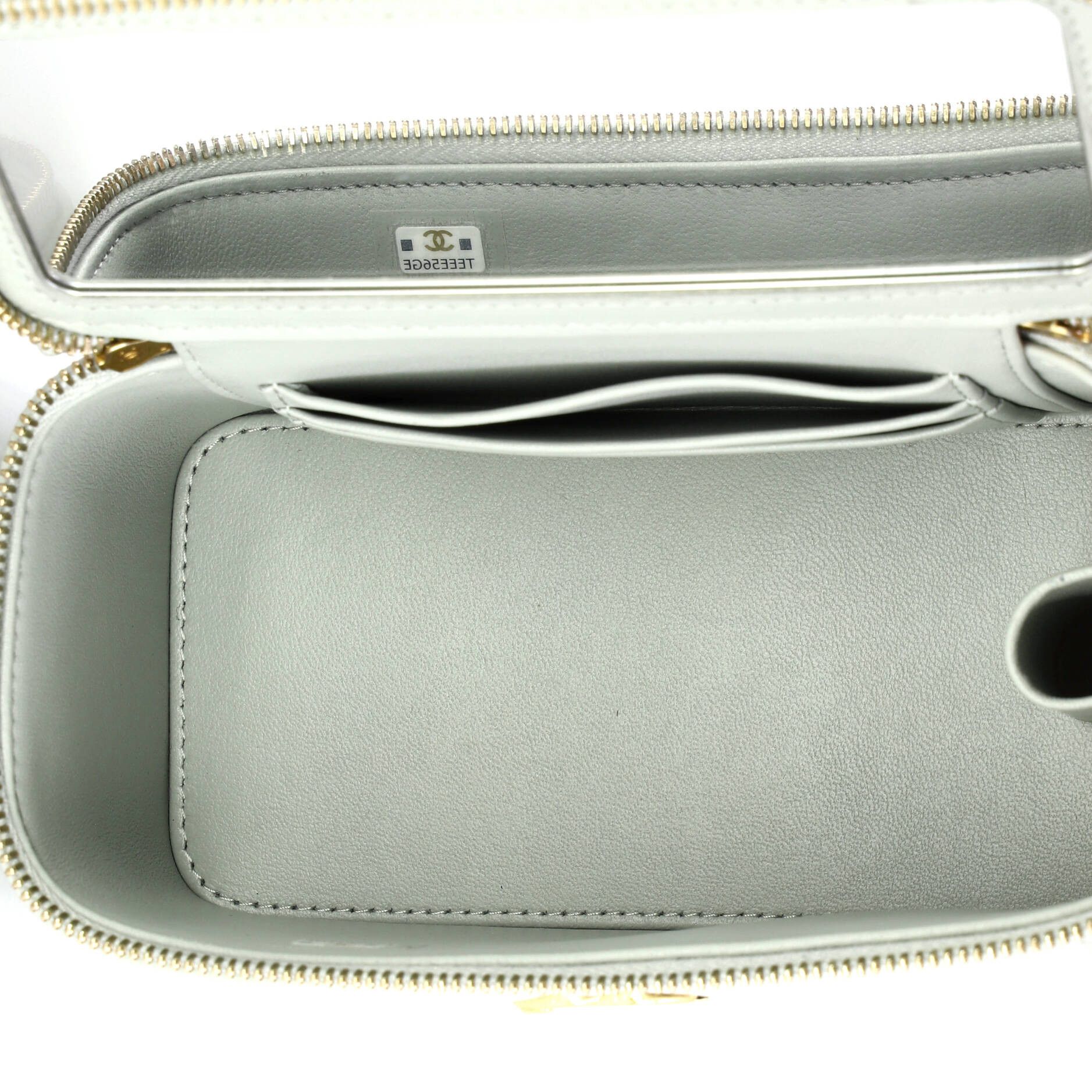 Chanel Coco Enamel Strap Vanity Case with Chain Size ONE SIZE - 5 Thumbnail