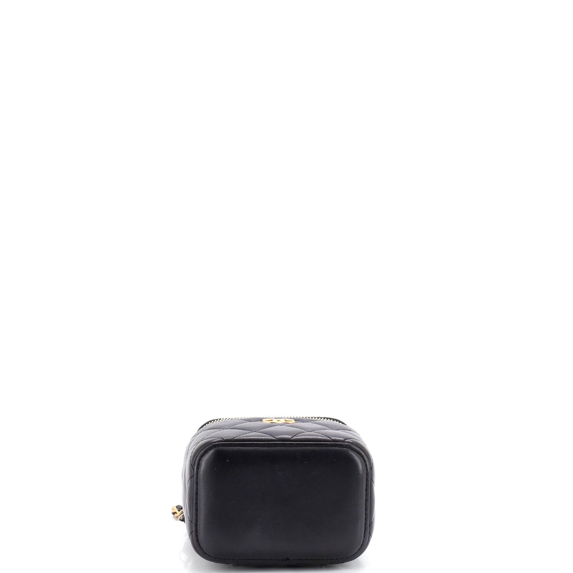 Chanel Classic Top Handle Vanity Case with Chain Size ONE SIZE - 4 Thumbnail