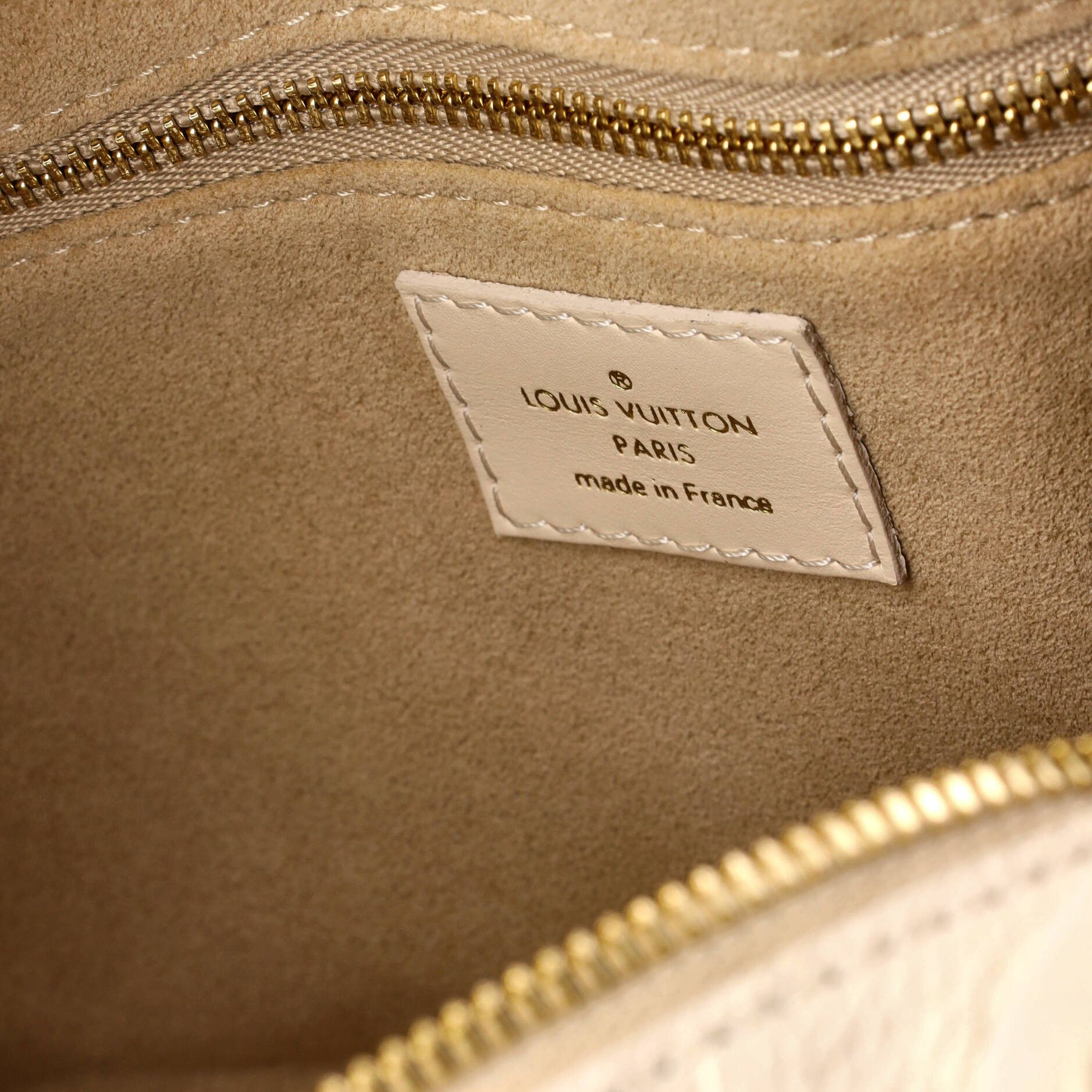 Louis Vuitton Petite Malle Souple Handbag Size ONE SIZE - 7 Thumbnail