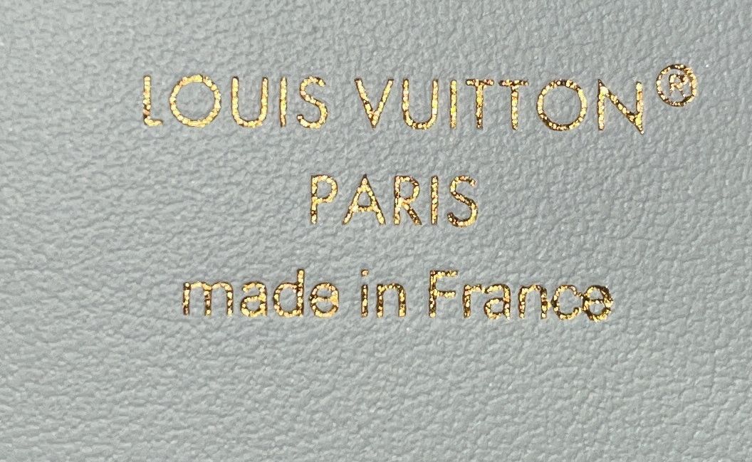 Louis Vuitton LV Vertical Wallet Size ONE SIZE - 7 Thumbnail