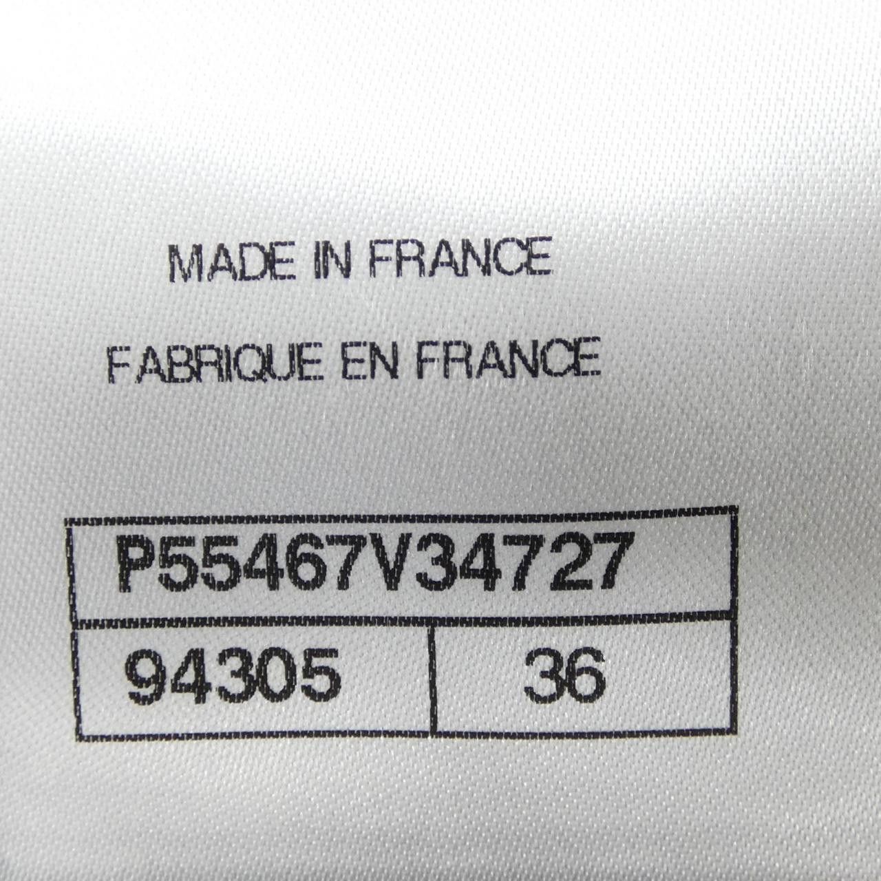 Chanel Chanel Chanel Jacket Textile Outerwear P55467V34727 DUTY FREE for USA Size ONE SIZE - 4 Thumbnail