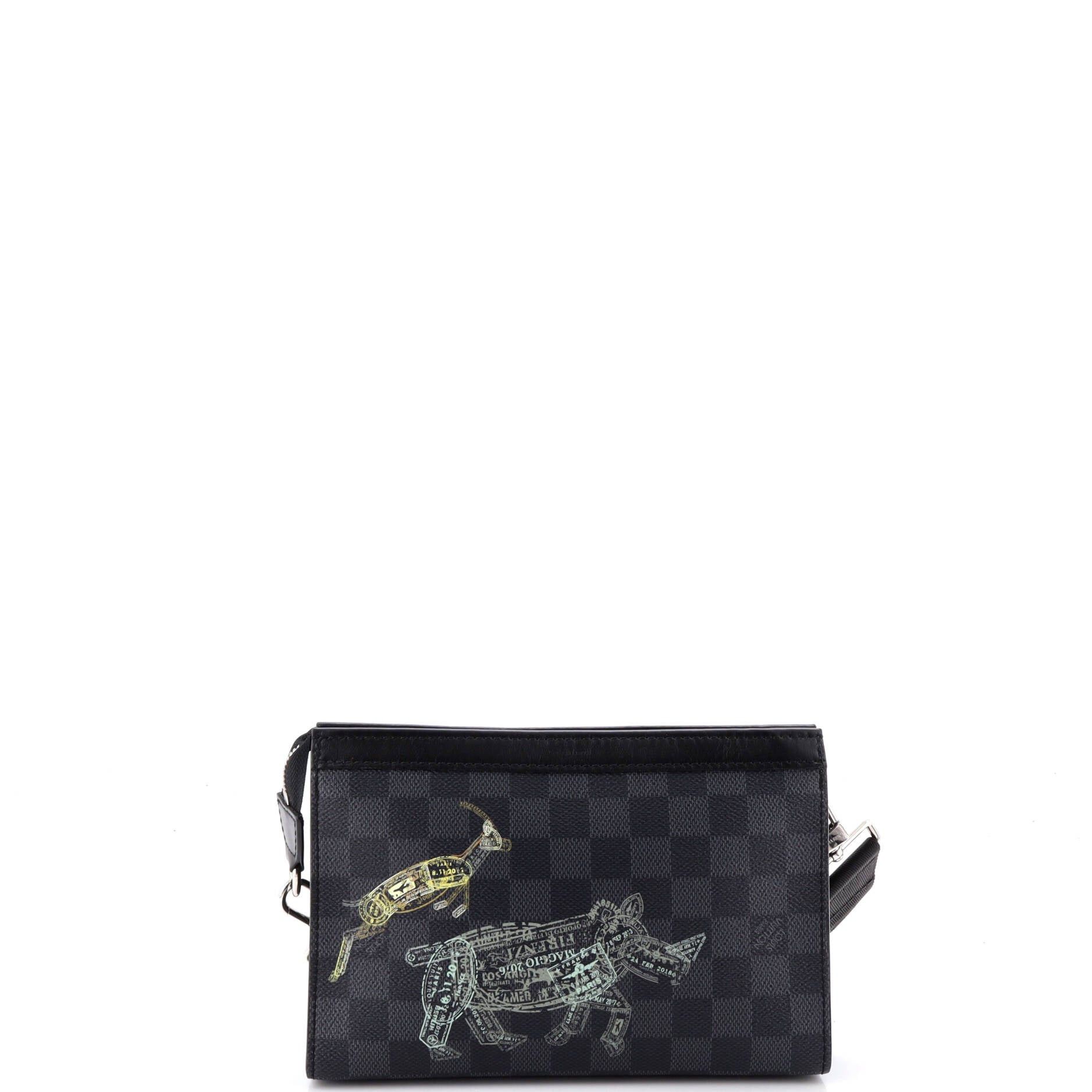 Louis Vuitton Gaston Wearable Wallet Size ONE SIZE - 3 Thumbnail
