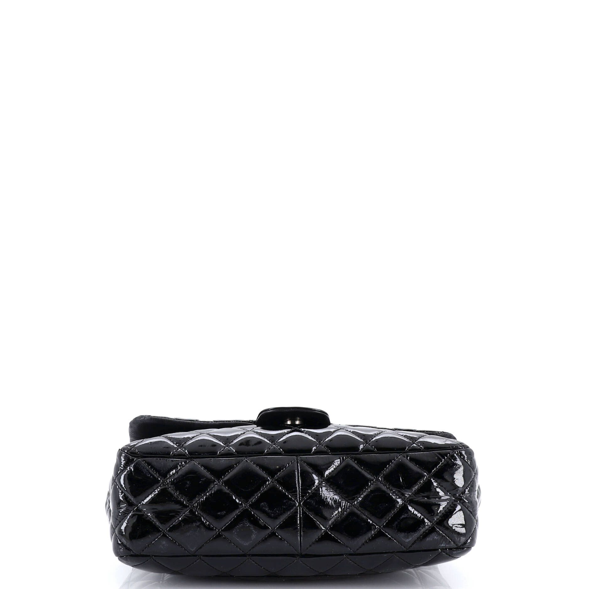 Chanel CC Heart Flap Bag Size ONE SIZE - 4 Thumbnail