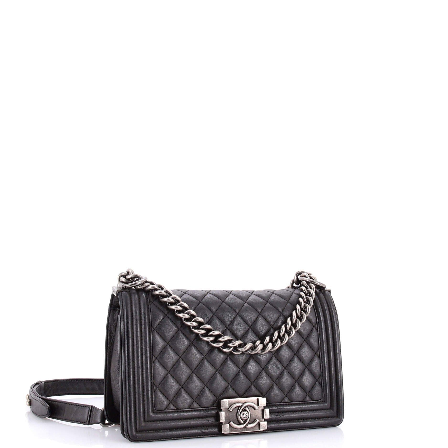 Chanel Boy Flap Bag Size ONE SIZE - 2 Thumbnail