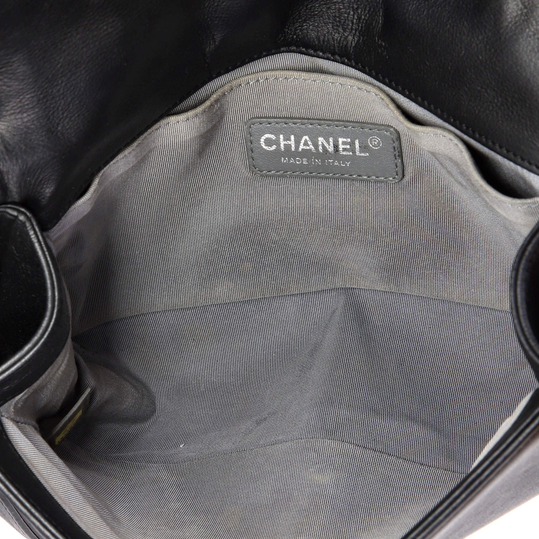 Chanel Boy Flap Bag Size ONE SIZE - 5 Thumbnail