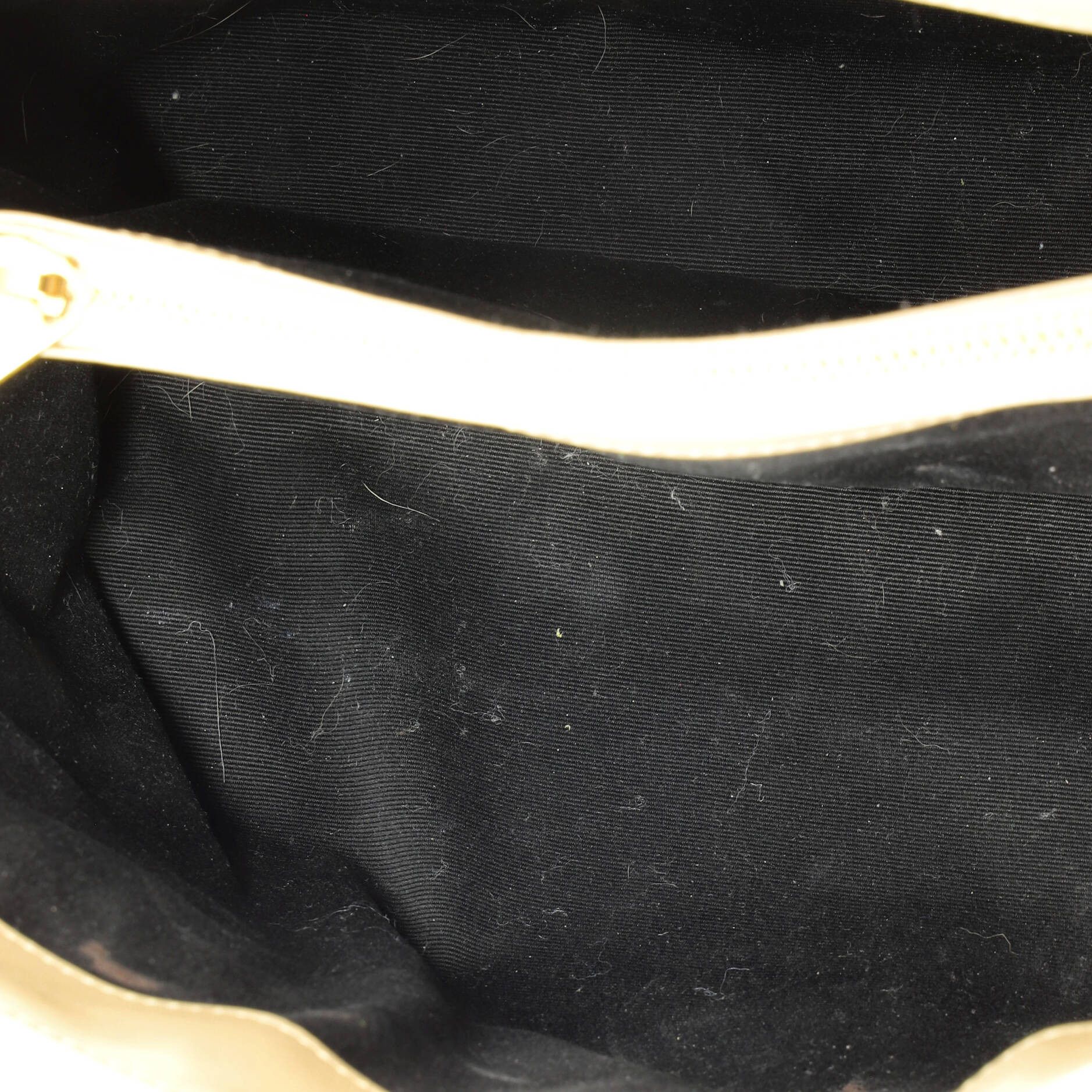 Saint Laurent Paris Loulou Shoulder Bag Size ONE SIZE - 5 Thumbnail