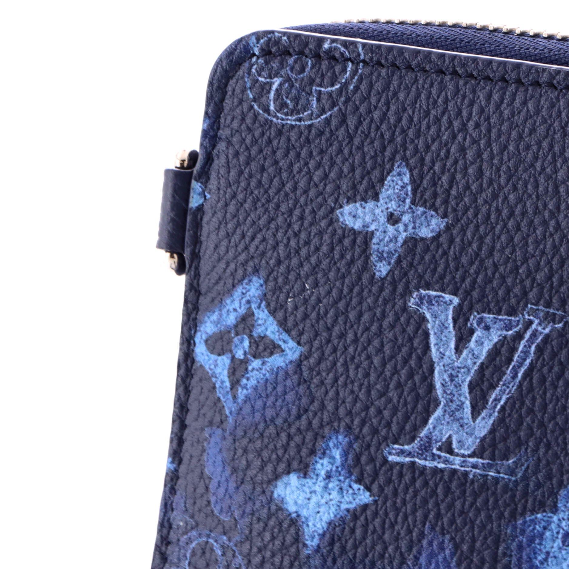 Louis Vuitton Phone Pouch Size ONE SIZE - 7 Thumbnail