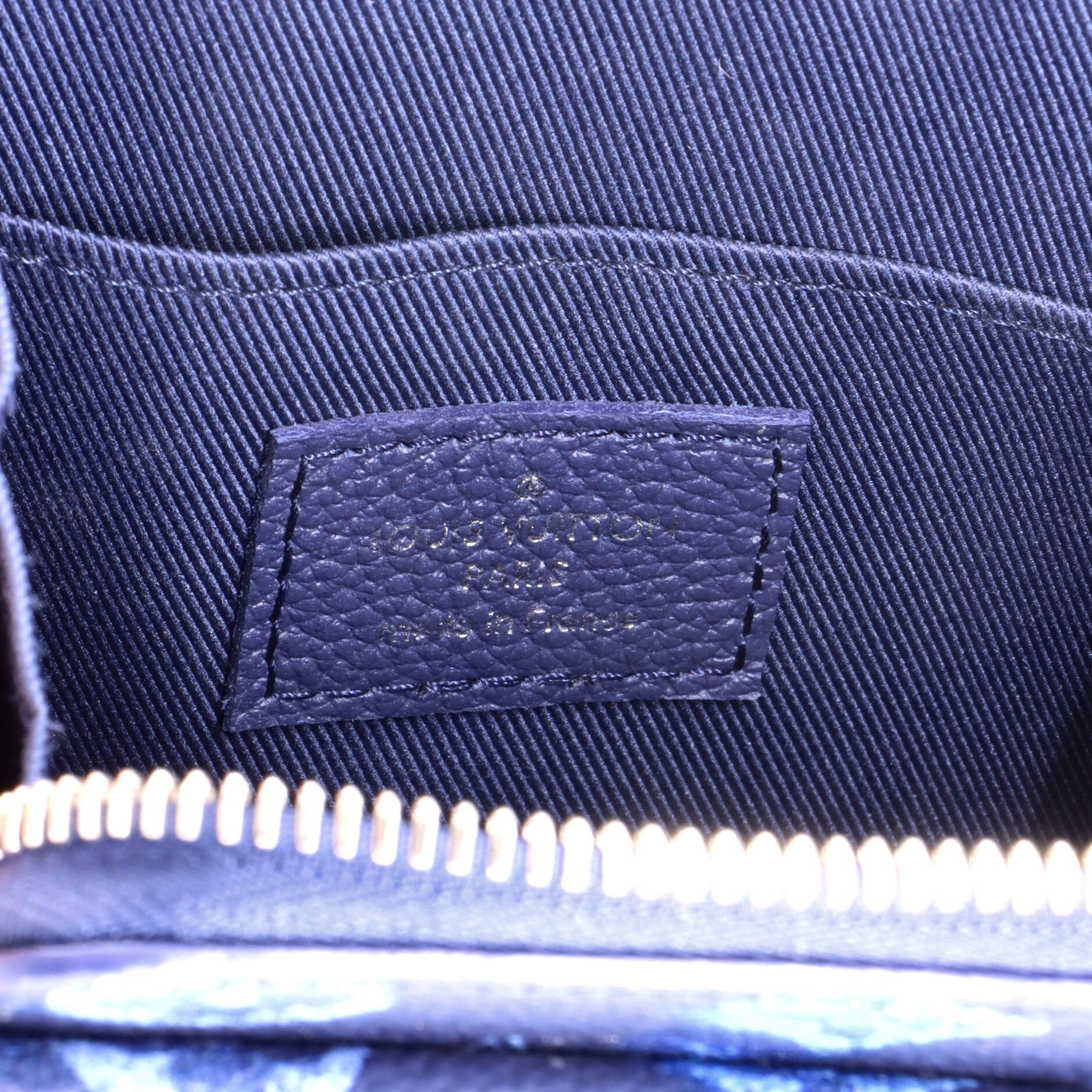 Louis Vuitton Phone Pouch Size ONE SIZE - 8 Thumbnail