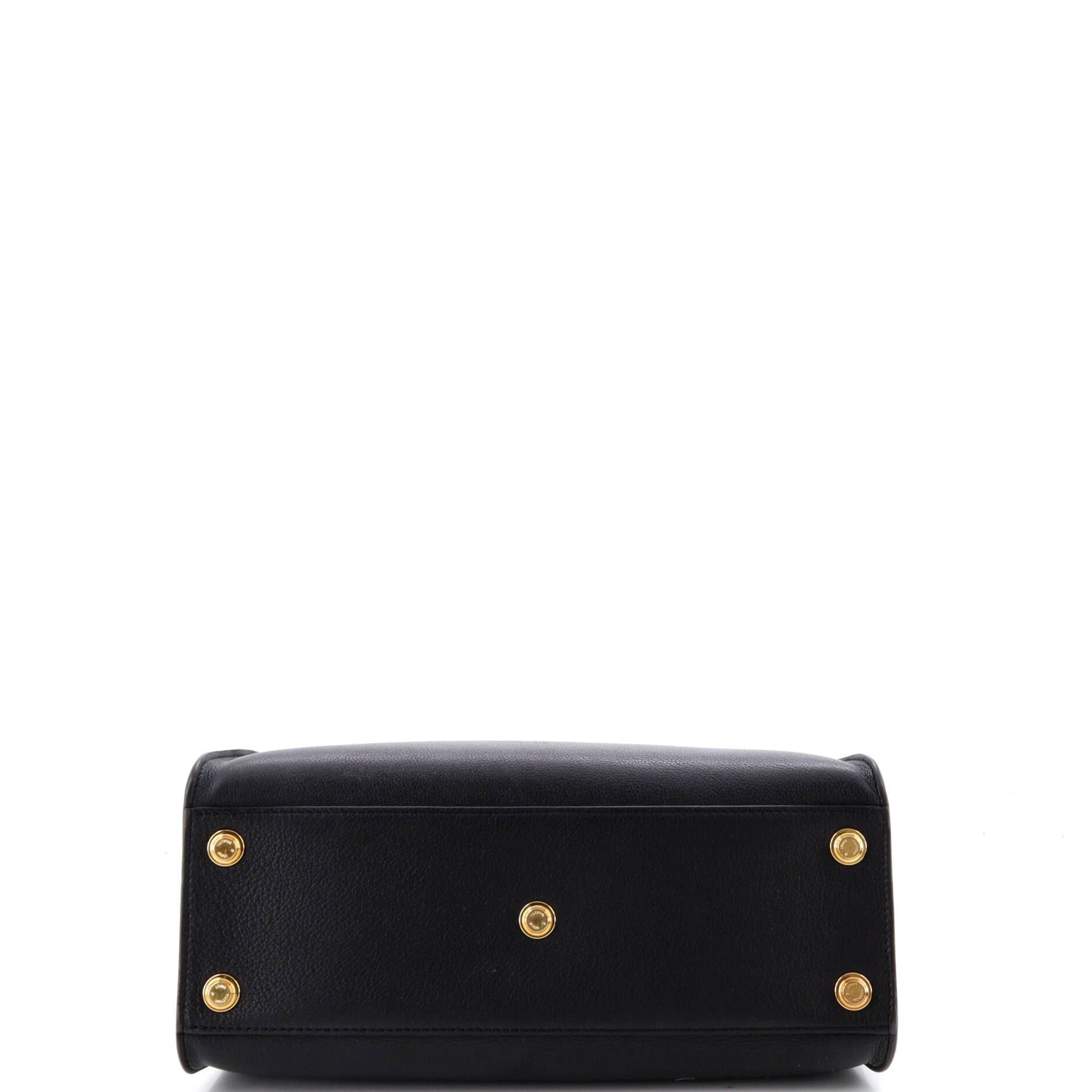 Louis Vuitton On My Side Tote Size ONE SIZE - 4 Thumbnail