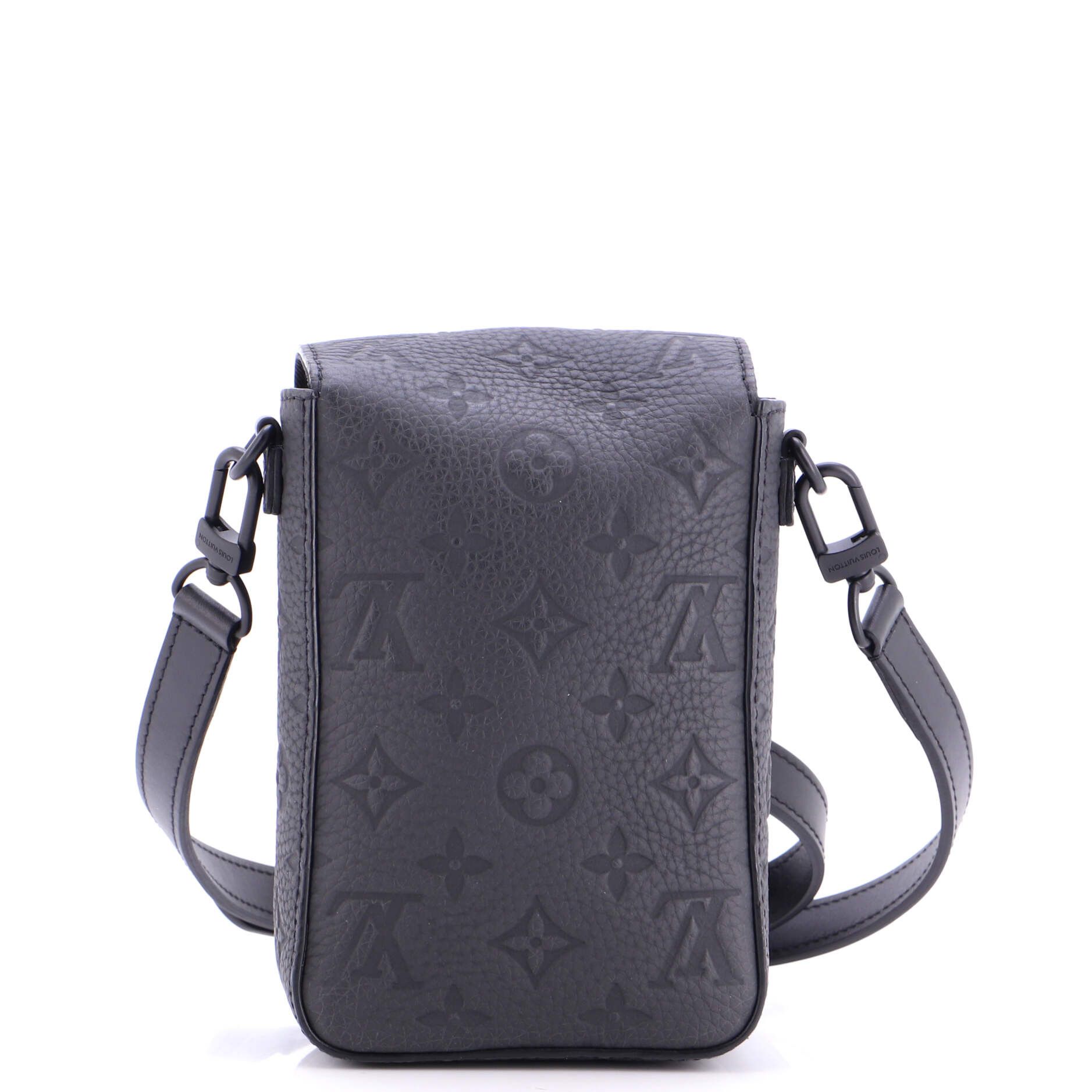 Louis Vuitton S Lock Vertical Wearable Wallet Size ONE SIZE - 3 Thumbnail