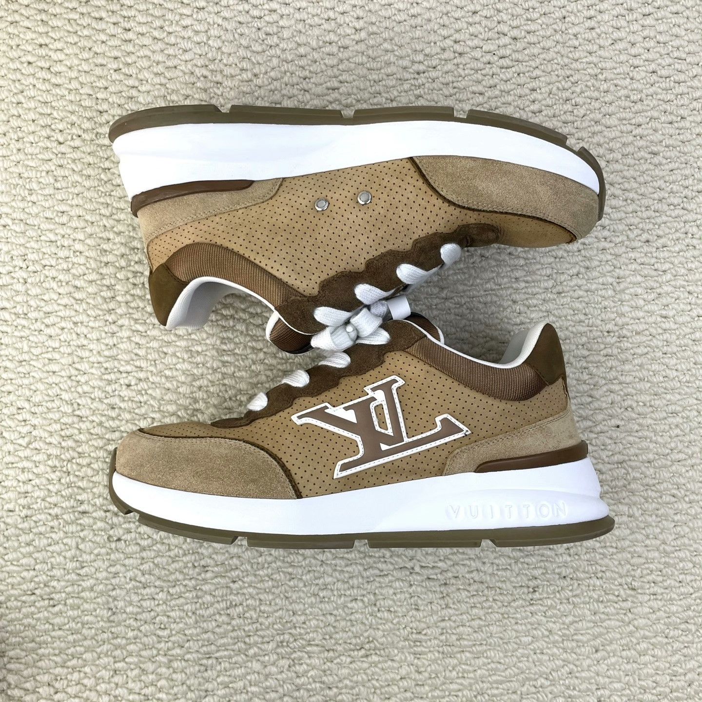Louis Vuitton Louis Vuitton Leather Lowtop Sneakers us_8 Women Size US 8 / IT 38 - 5 Thumbnail