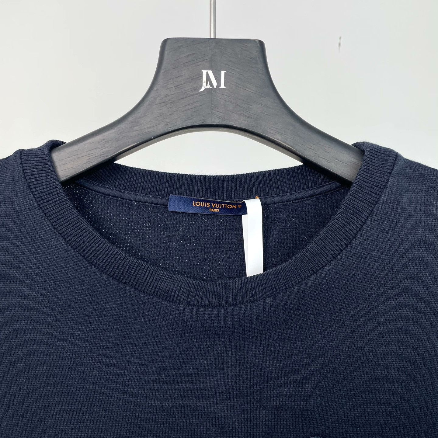 Louis Vuitton Louis Vuitton T-Shirt l Men Size US L / EU 52-54 / 3 - 3 Thumbnail