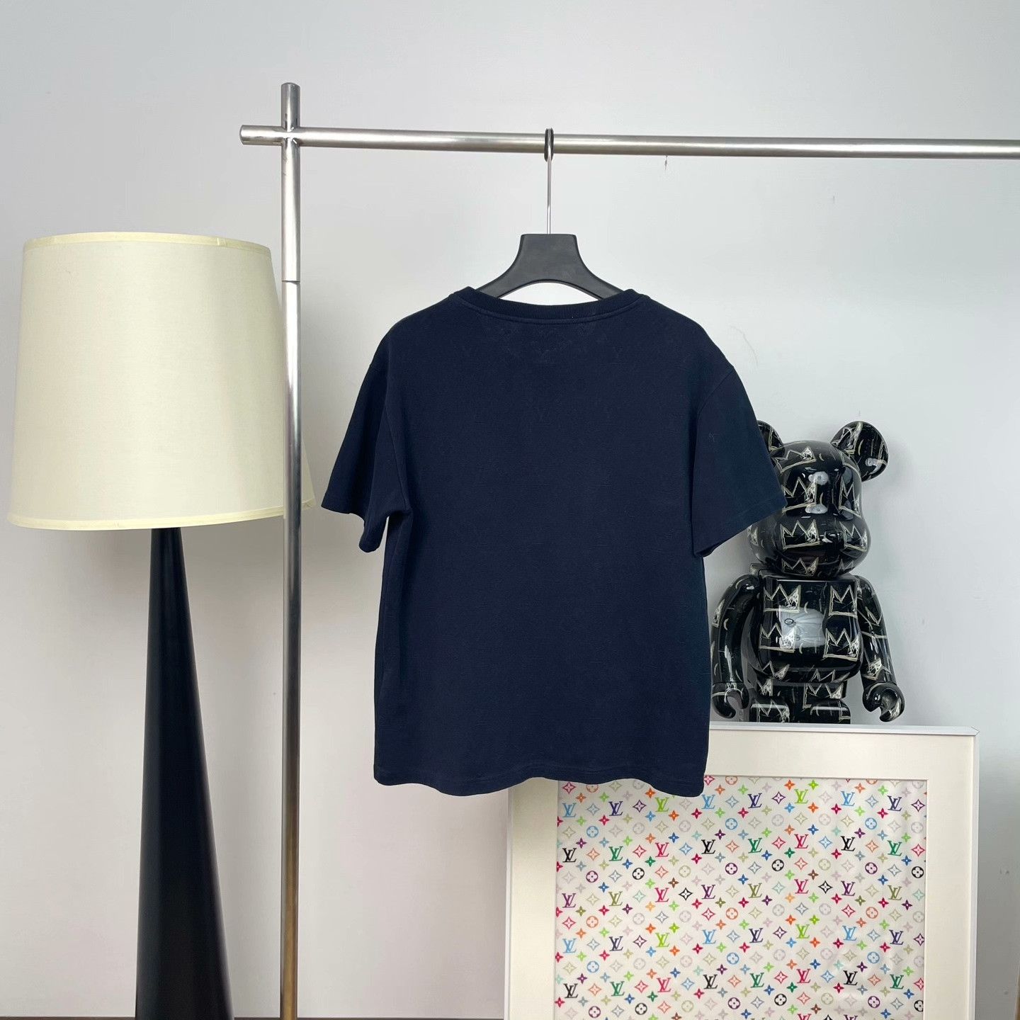 Louis Vuitton Louis Vuitton T-Shirt l Men Size US L / EU 52-54 / 3 - 2 Thumbnail