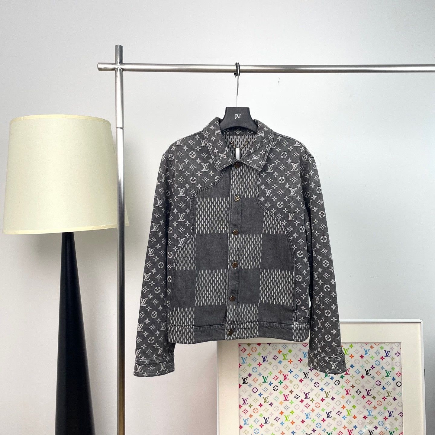 Louis Vuitton Louis Vuitton Light Jacket xl Men Size US XL / EU 56 / 4 - 2 Thumbnail