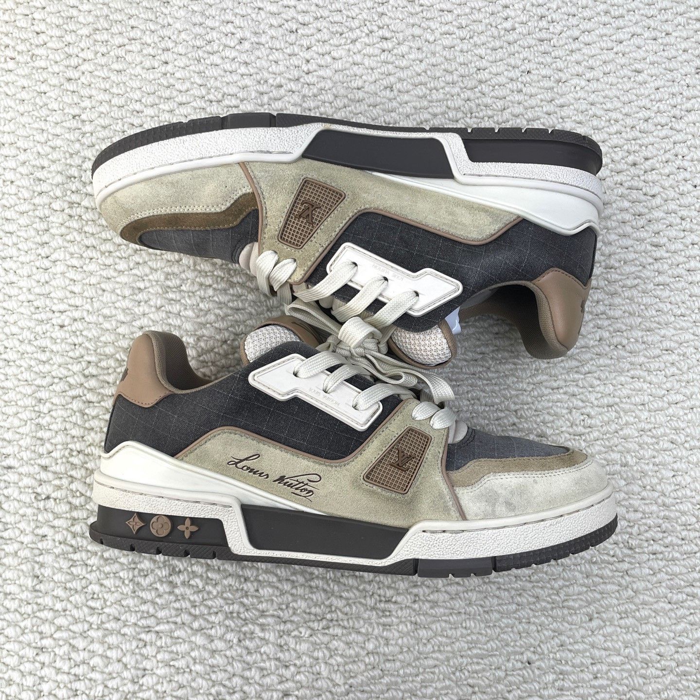 Louis Vuitton Louis Vuitton Training Lowtop Sneakers 8 Men Size US 8 / EU 41 - 5 Thumbnail