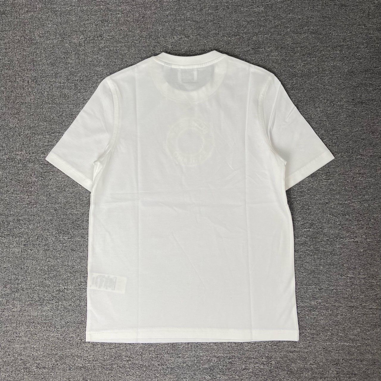 Burberry Burberry Retro White T-Shirt xs Men Size US XS / EU 42 / 0 - 5 Thumbnail