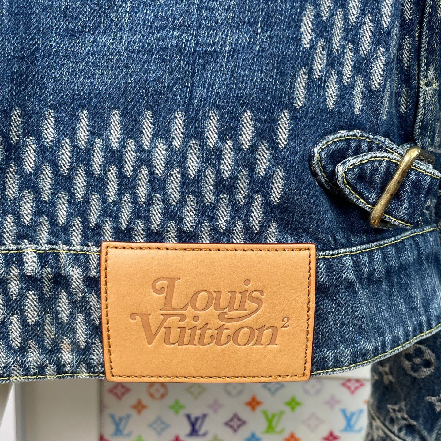 Louis Vuitton Louis Vuitton Light Jacket xl Men Size US XL / EU 56 / 4 - 5 Thumbnail