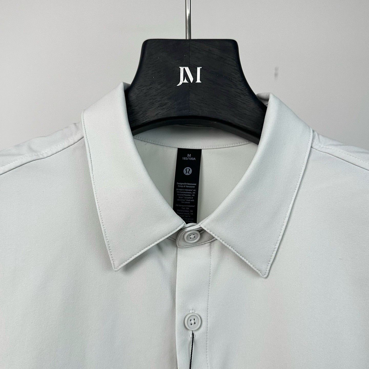 Lululemon Lululemon Casual Button Up M Women Size M / US 6-8 / IT 42-44 - 2 Thumbnail