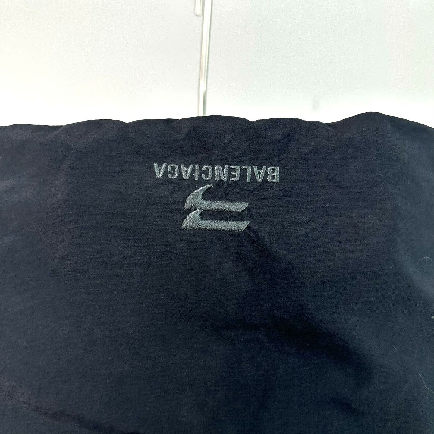 Balenciaga Balenciaga Heavy Coat m Men Size US M / EU 48-50 / 2 - 4 Thumbnail