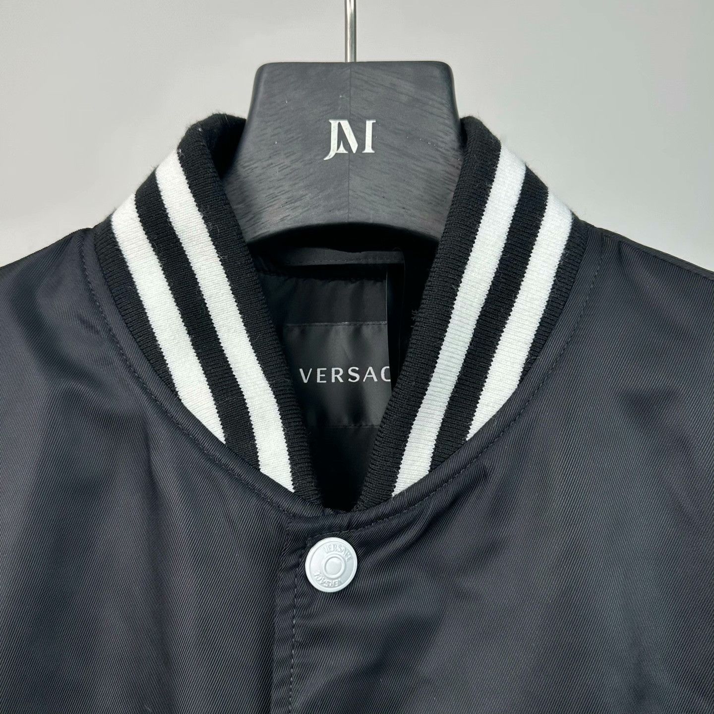 Versace Versace Printed Light Jacket m Men Size US M / EU 48-50 / 2 - 2 Thumbnail