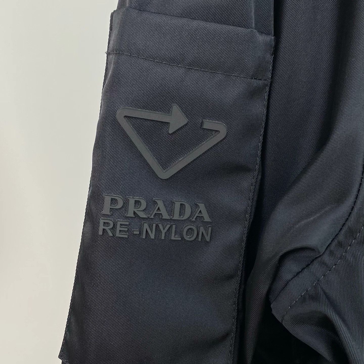 Prada Prada Retro Printed Light Jacket m Men Size US M / EU 48-50 / 2 - 4 Thumbnail
