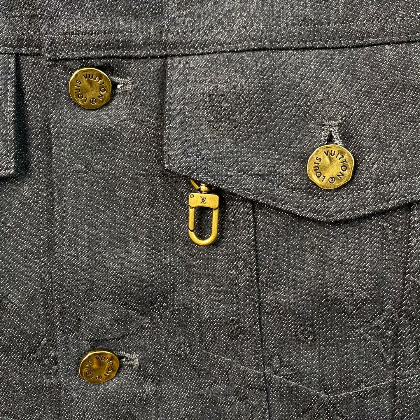 Louis Vuitton Louis Vuitton Denim Printed Light Jacket m Men Size US M / EU 48-50 / 2 - 3 Thumbnail