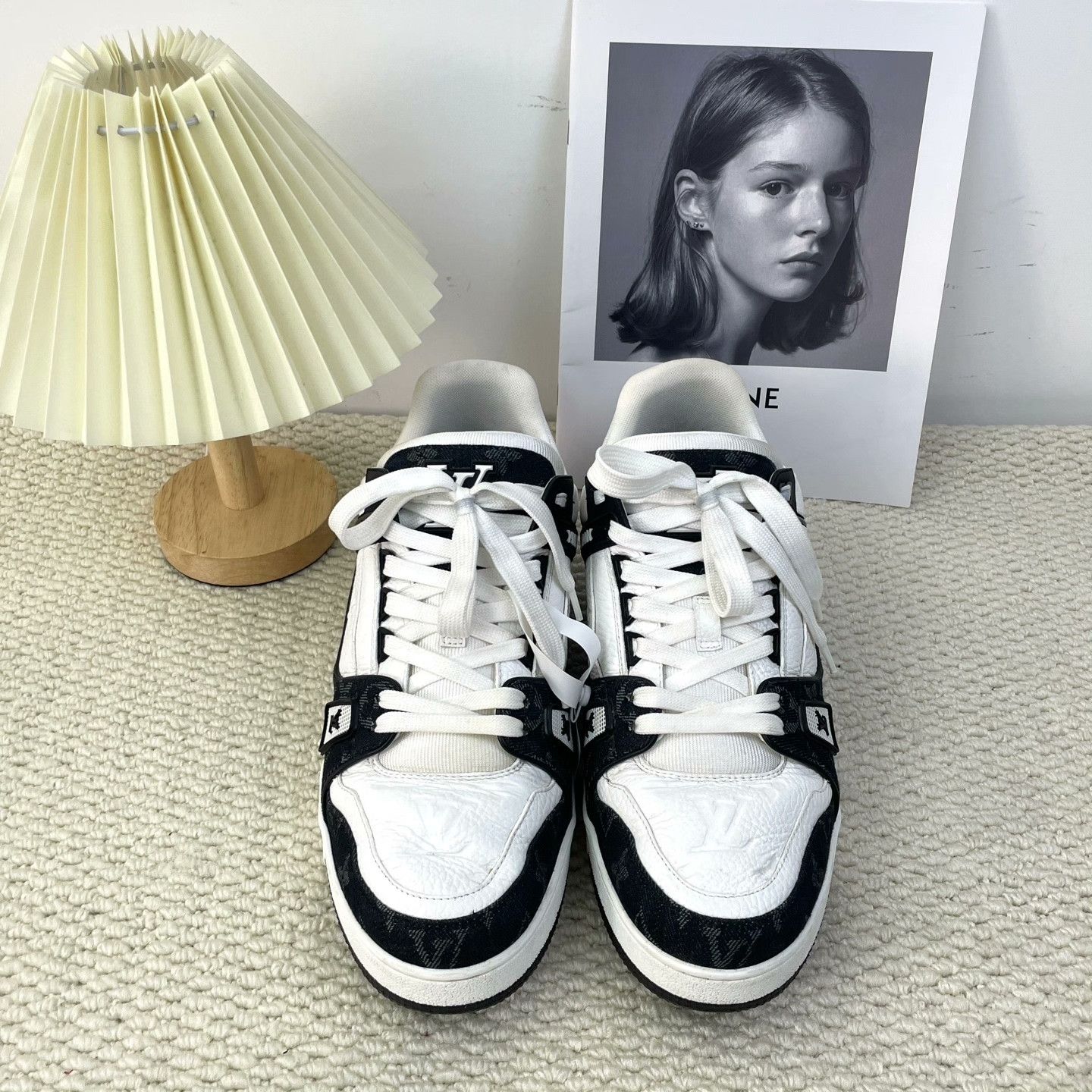 Louis Vuitton Louis Vuitton Training Black Lowtop Sneakers 9 Men Size US 9 / EU 42 - 2 Thumbnail
