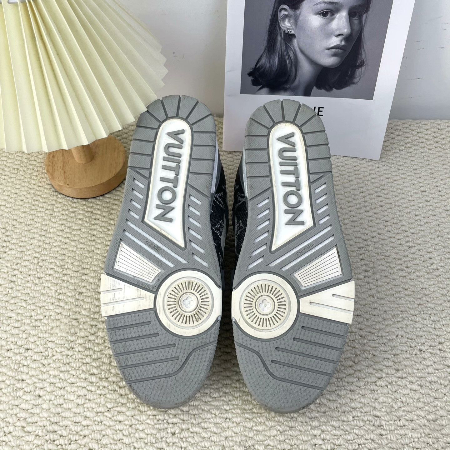 Louis Vuitton Louis Vuitton Training Lowtop Sneakers 9 Men Size US 9 / EU 42 - 3 Thumbnail