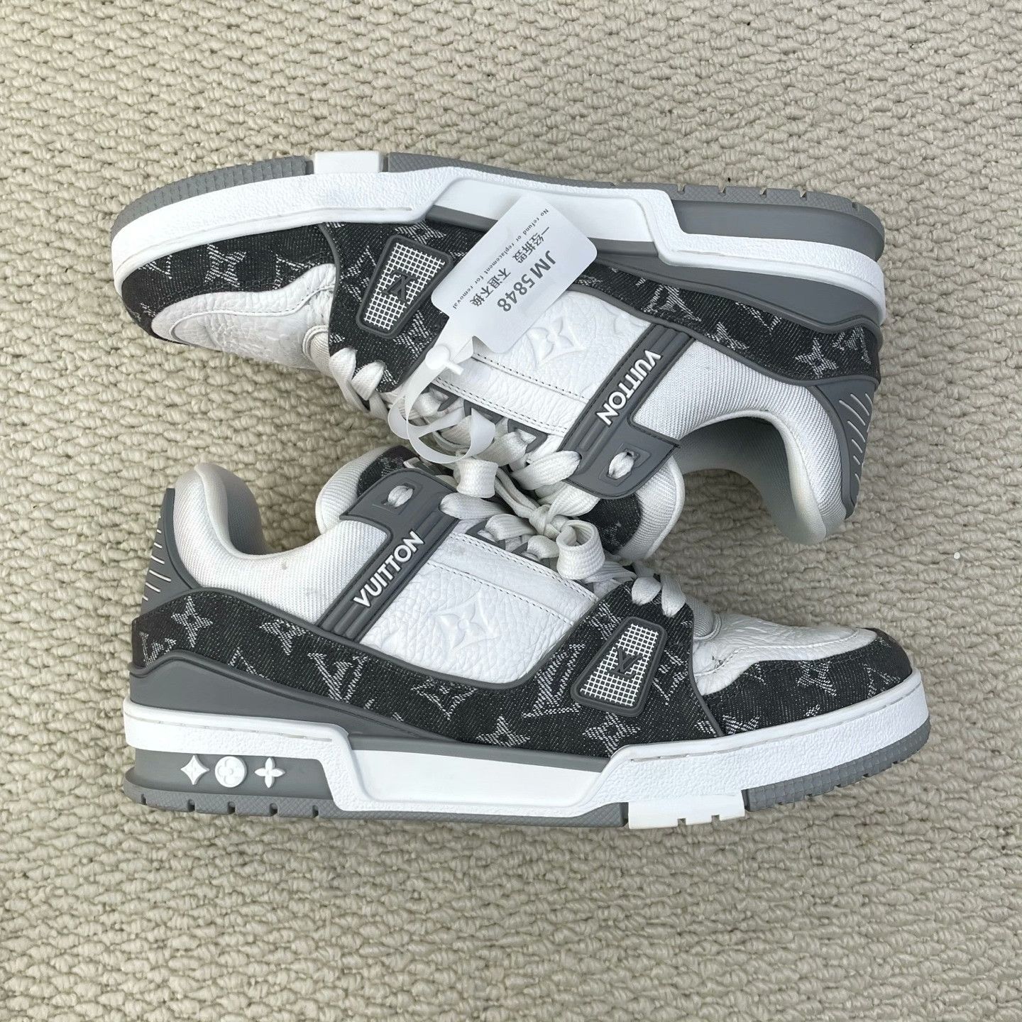 Louis Vuitton Louis Vuitton Training Lowtop Sneakers 9 Men Size US 9 / EU 42 - 6 Thumbnail