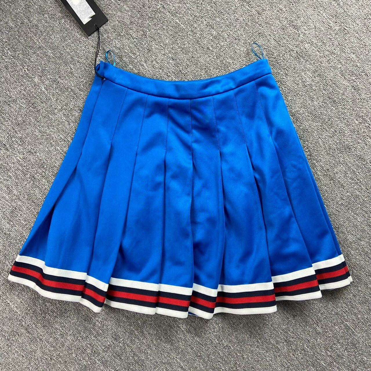 Gucci Gucci Skirt 28 Women Size 28" / US 6 / IT 42 - 2 Thumbnail