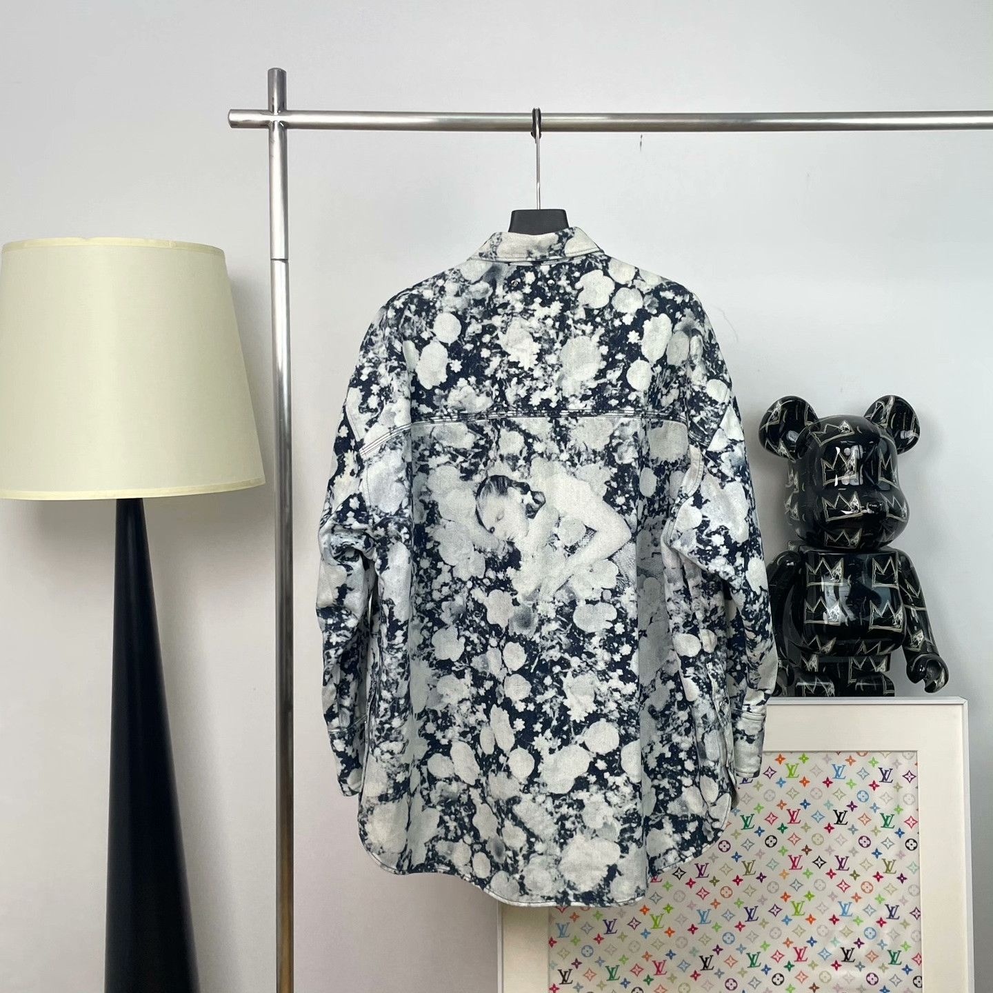 Louis Vuitton Louis Vuitton Denim Tie-Dye Multi Light Jacket m Men Size US M / EU 48-50 / 2 - 2 Thumbnail