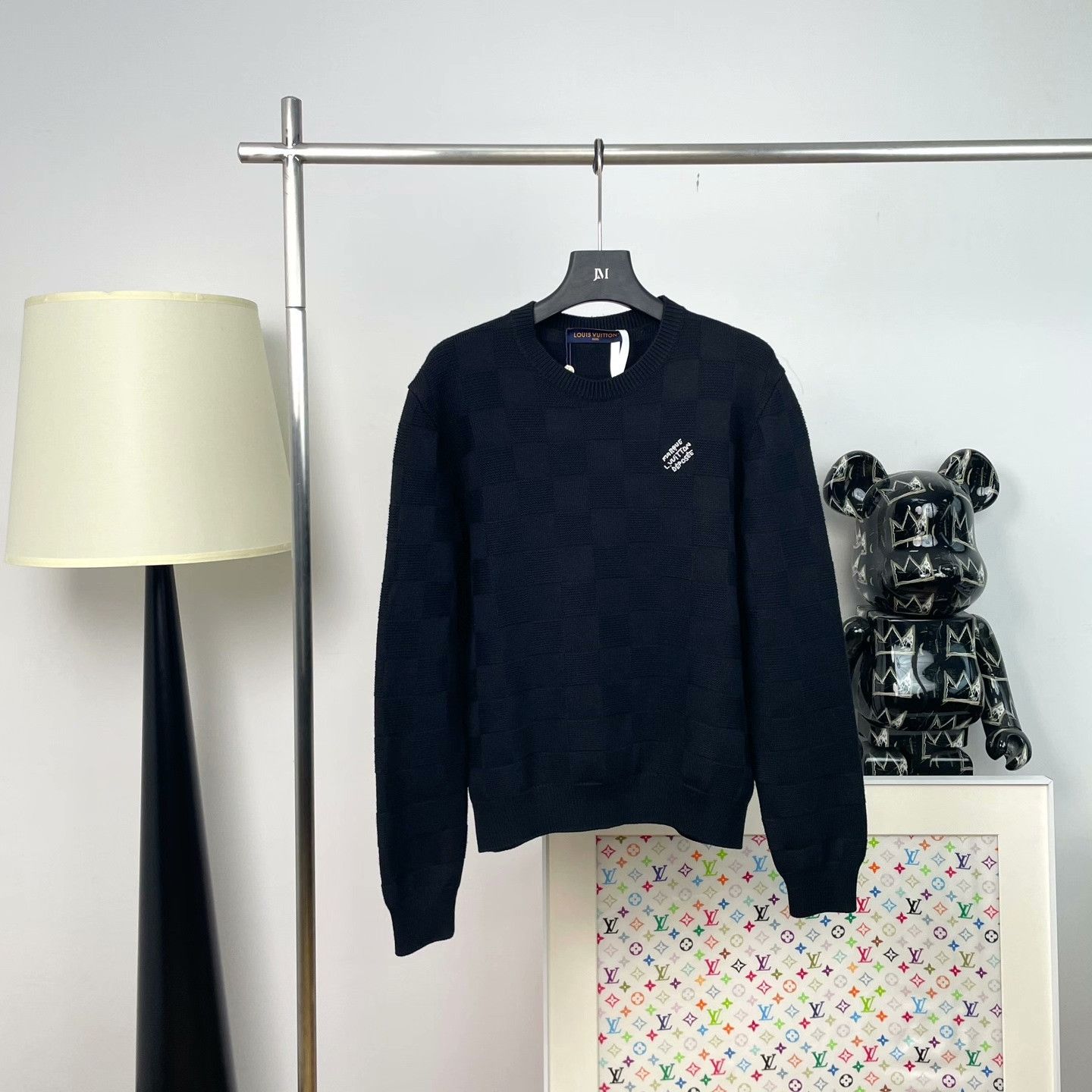 Louis Vuitton Louis Vuitton Embroidered Sweater s Men Size US S / EU 44-46 / 1 - 2 Thumbnail