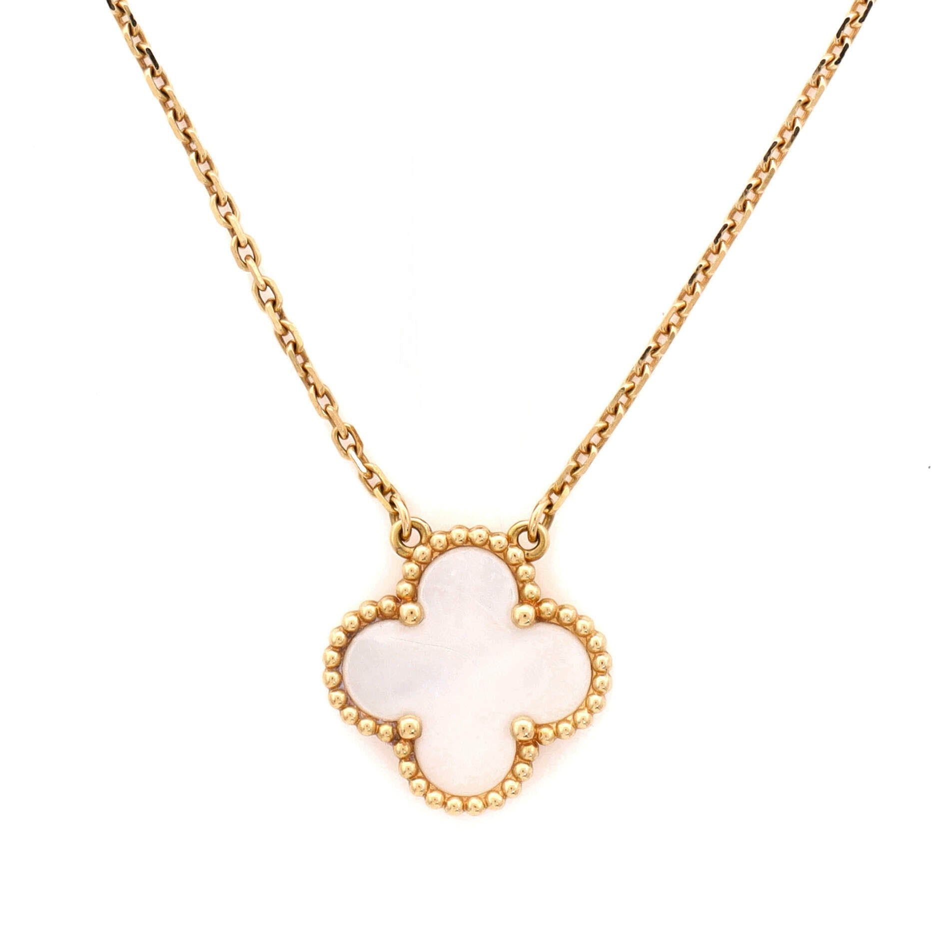 Van Cleef & Arpels Vintage Alhambra Pendant Necklace Size ONE SIZE - 4 Thumbnail