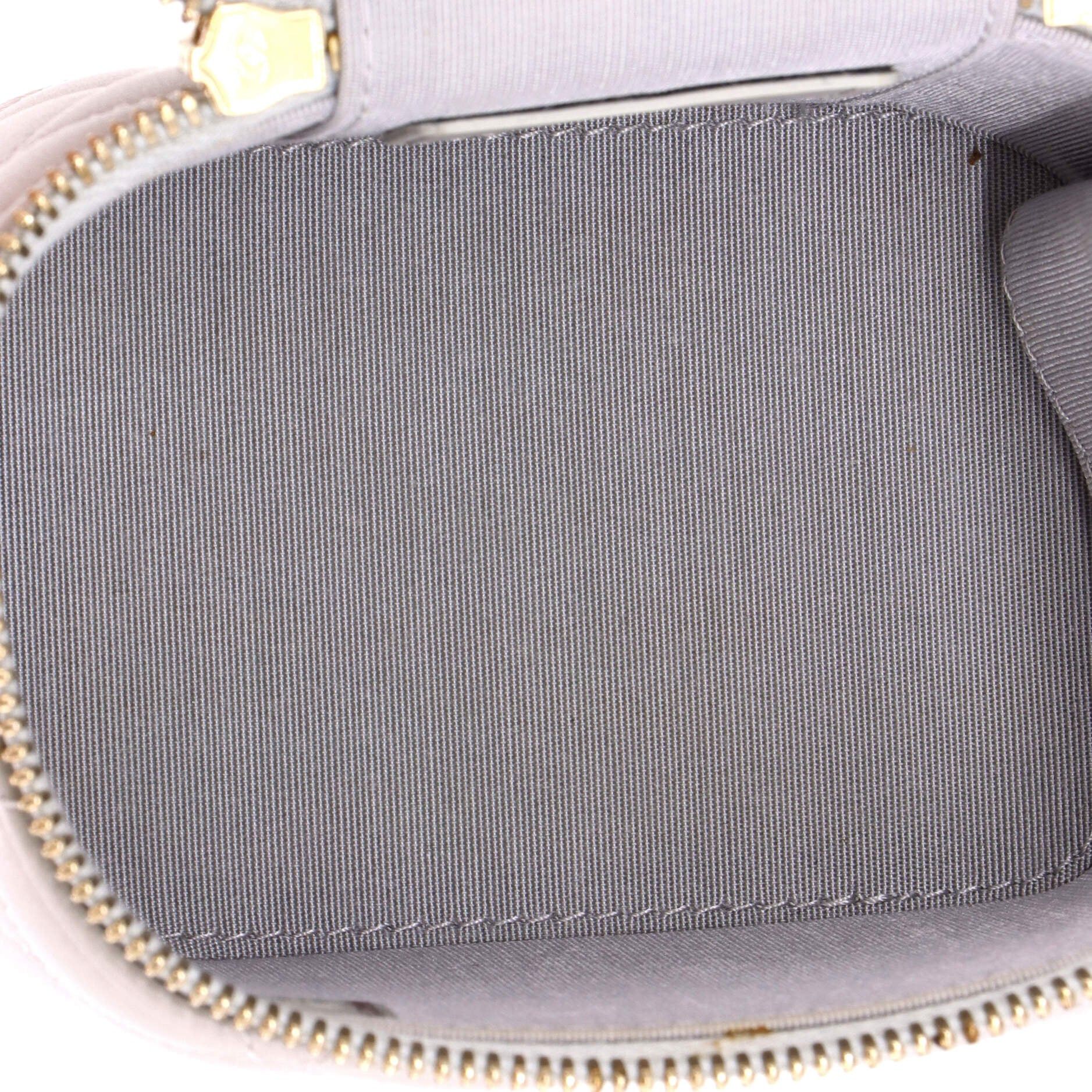 Chanel Classic Top Handle Vanity Case with Chain Size ONE SIZE - 6 Thumbnail