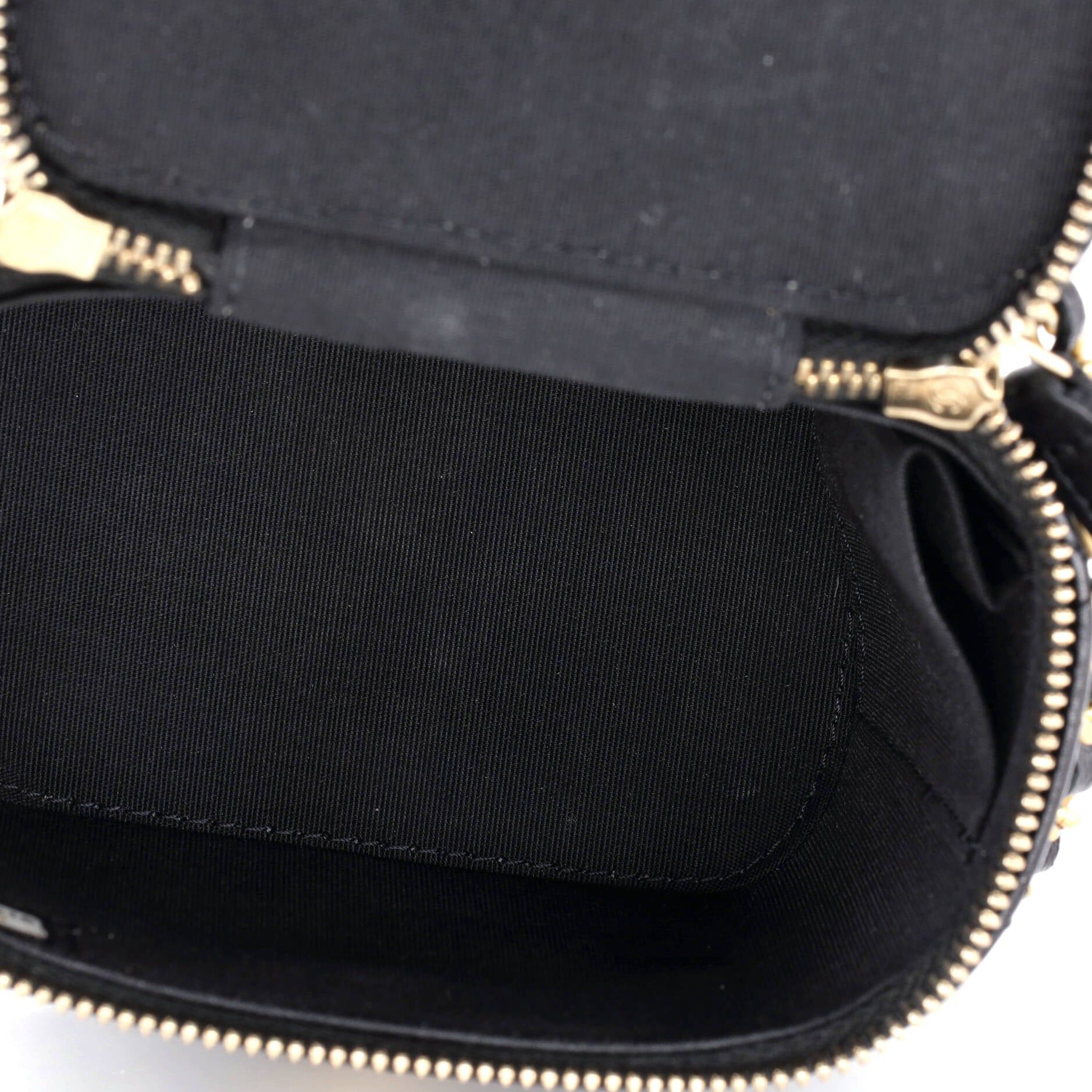Chanel Classic Top Handle Vanity Case with Chain Size ONE SIZE - 6 Thumbnail