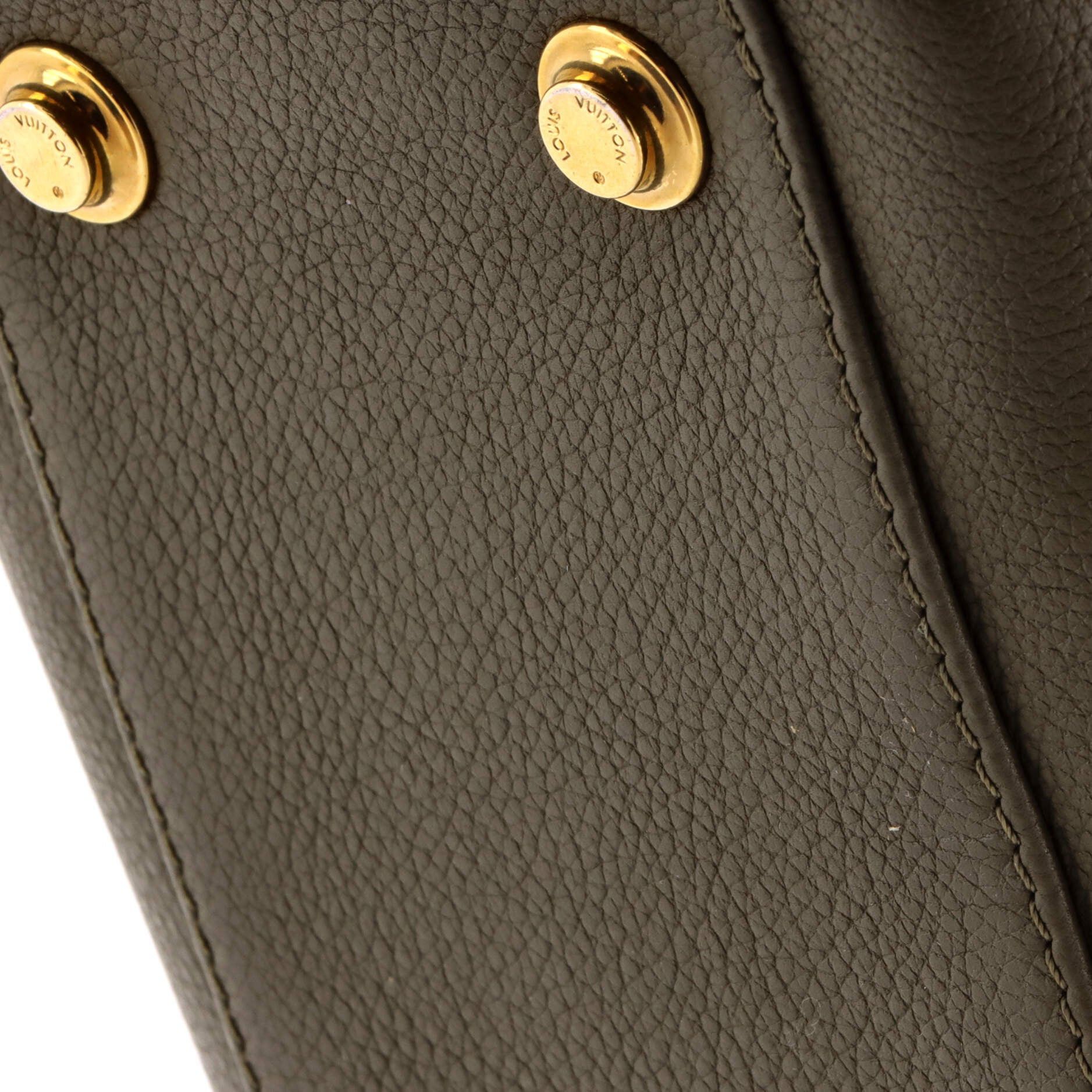 Louis Vuitton On My Side Tote Size ONE SIZE - 6 Thumbnail