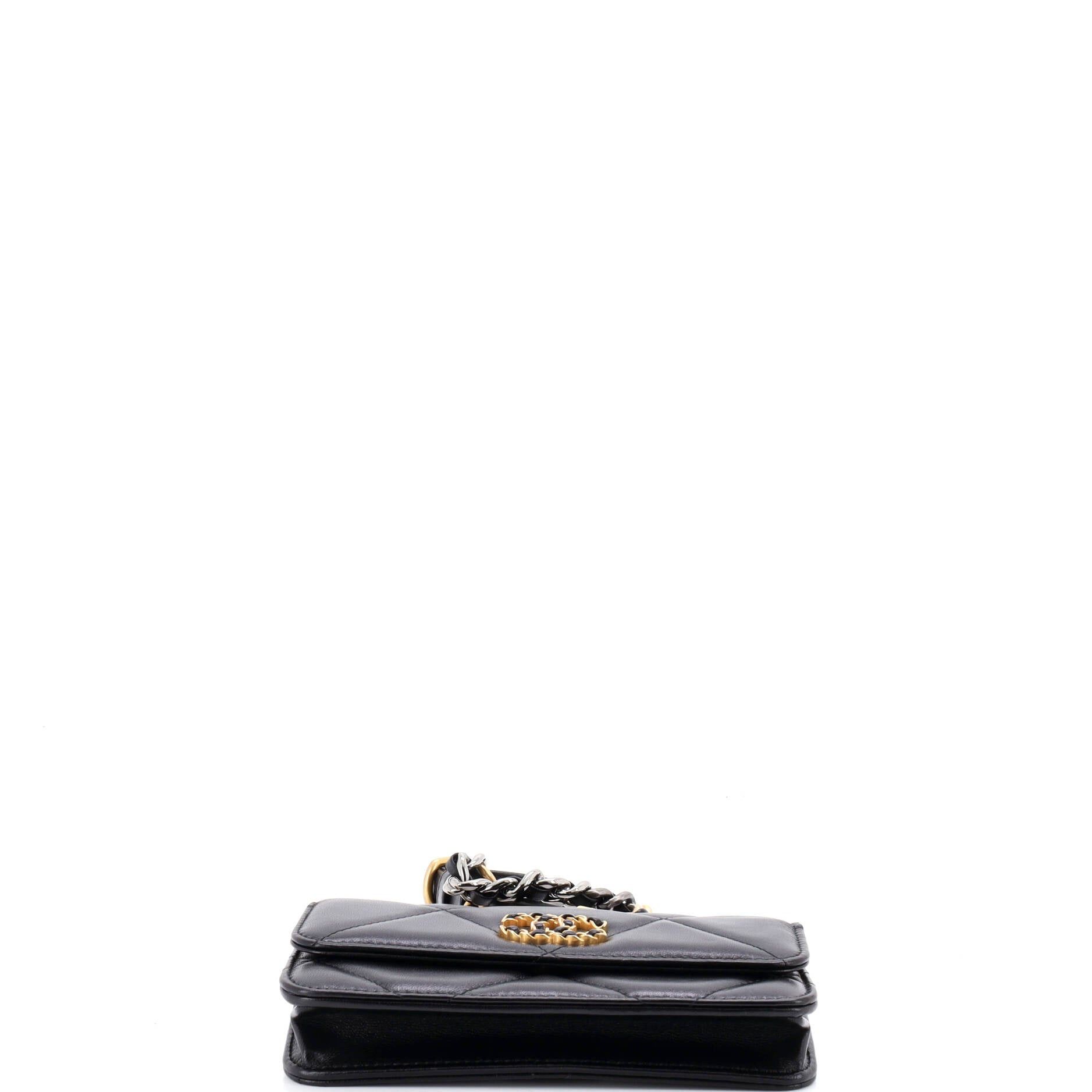 Chanel 19 Belt Phone Holder Bag Size ONE SIZE - 4 Thumbnail