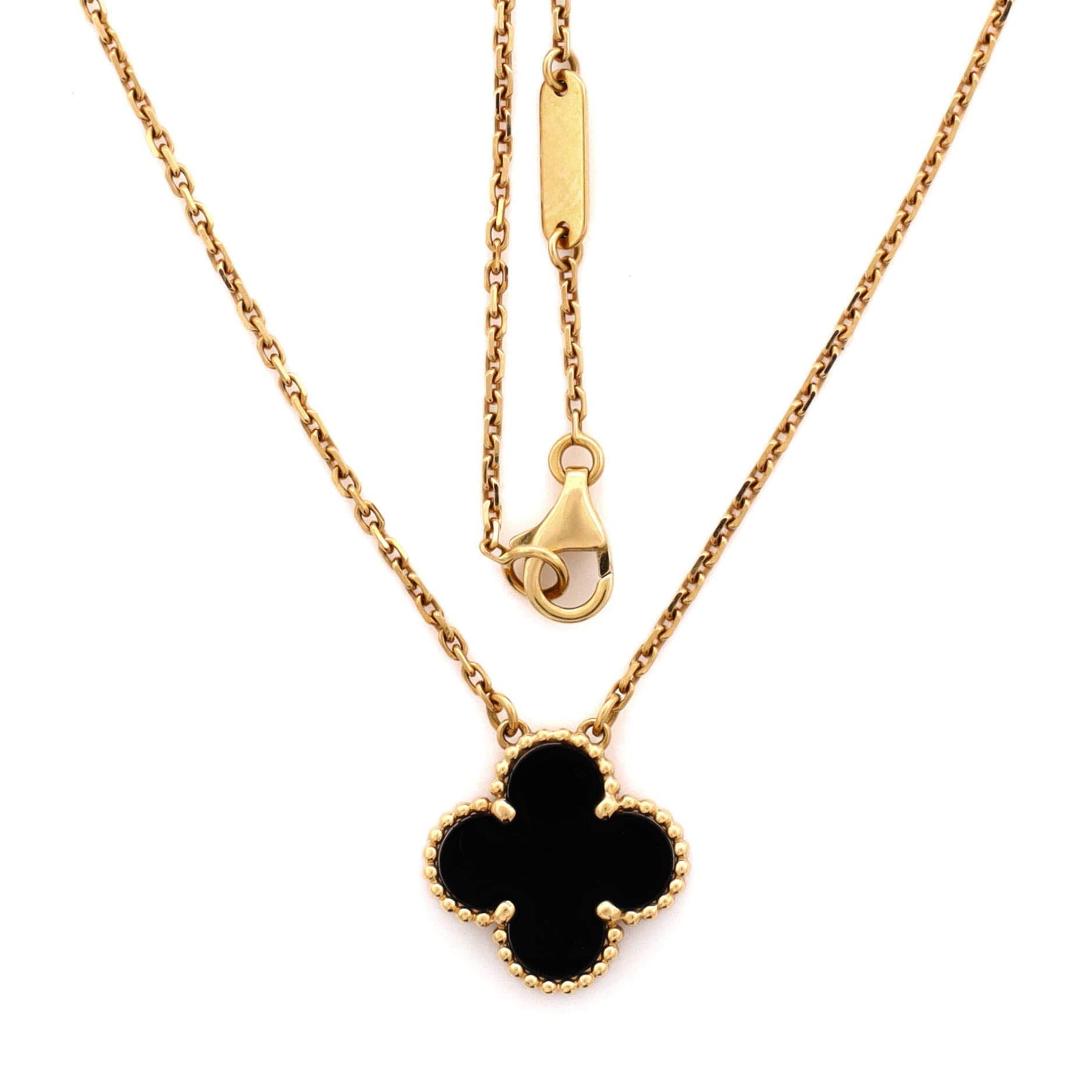 Van Cleef & Arpels Vintage Alhambra Pendant Necklace Size ONE SIZE - 2 Thumbnail