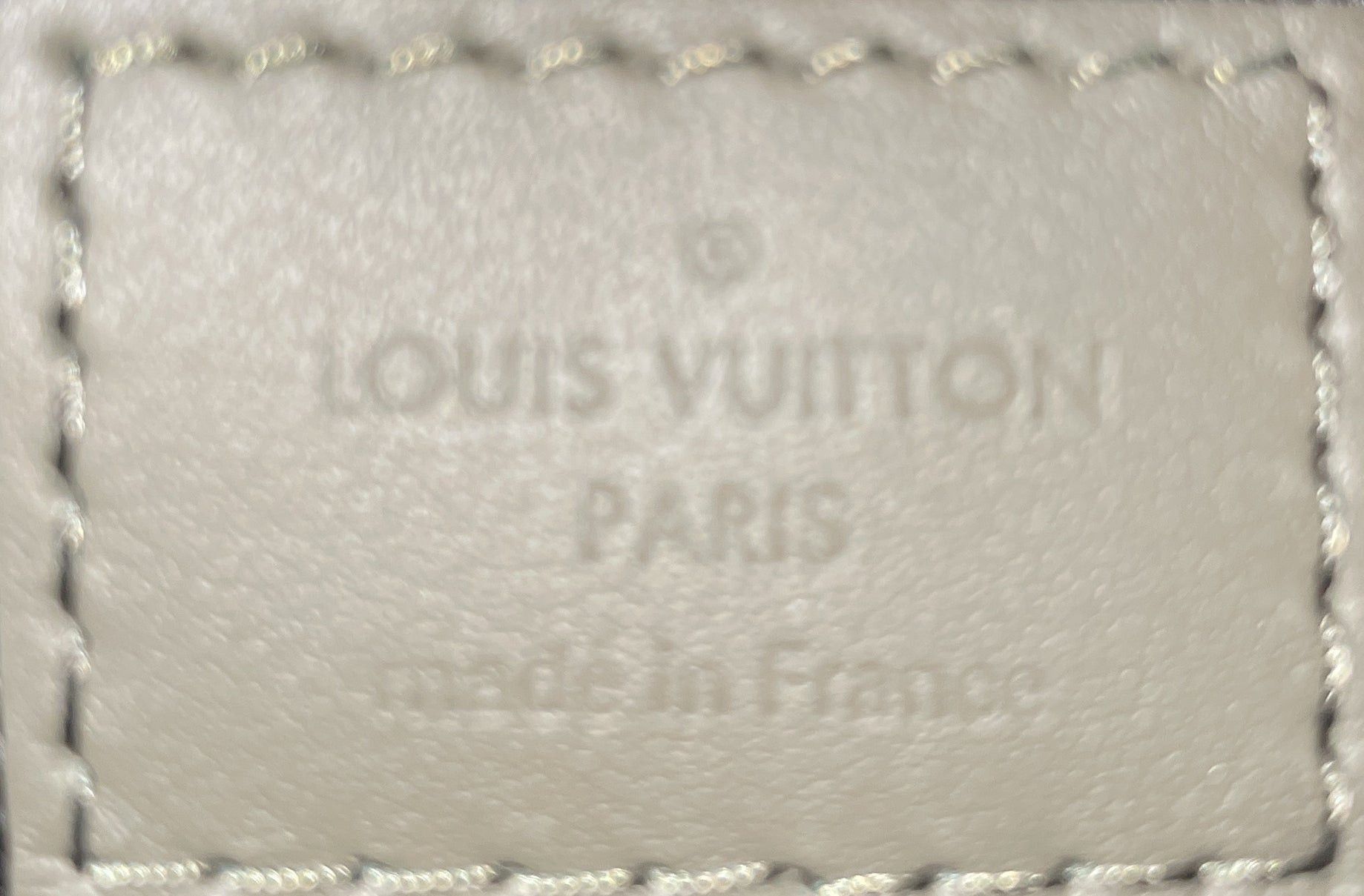 Louis Vuitton Aerogram iPad Pouch Size ONE SIZE - 7 Thumbnail