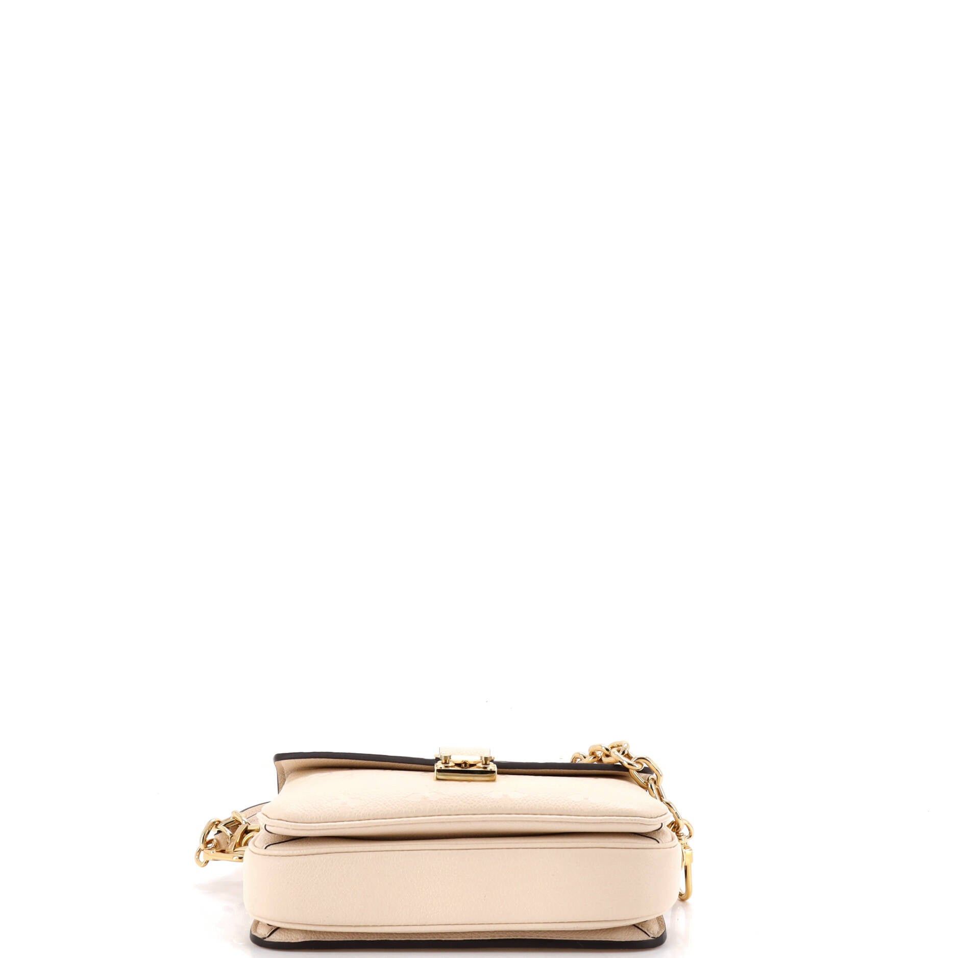 Louis Vuitton Pochette Metis Size ONE SIZE - 4 Thumbnail