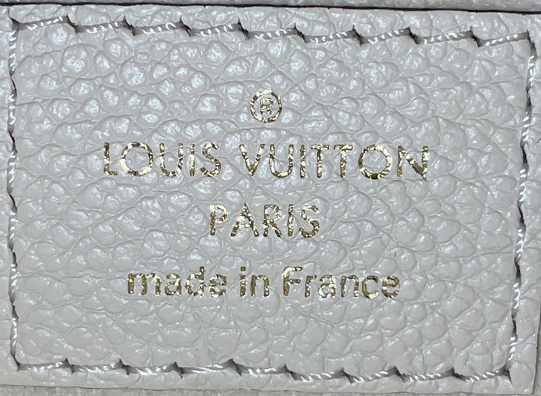 Louis Vuitton Pochette Metis Size ONE SIZE - 8 Thumbnail
