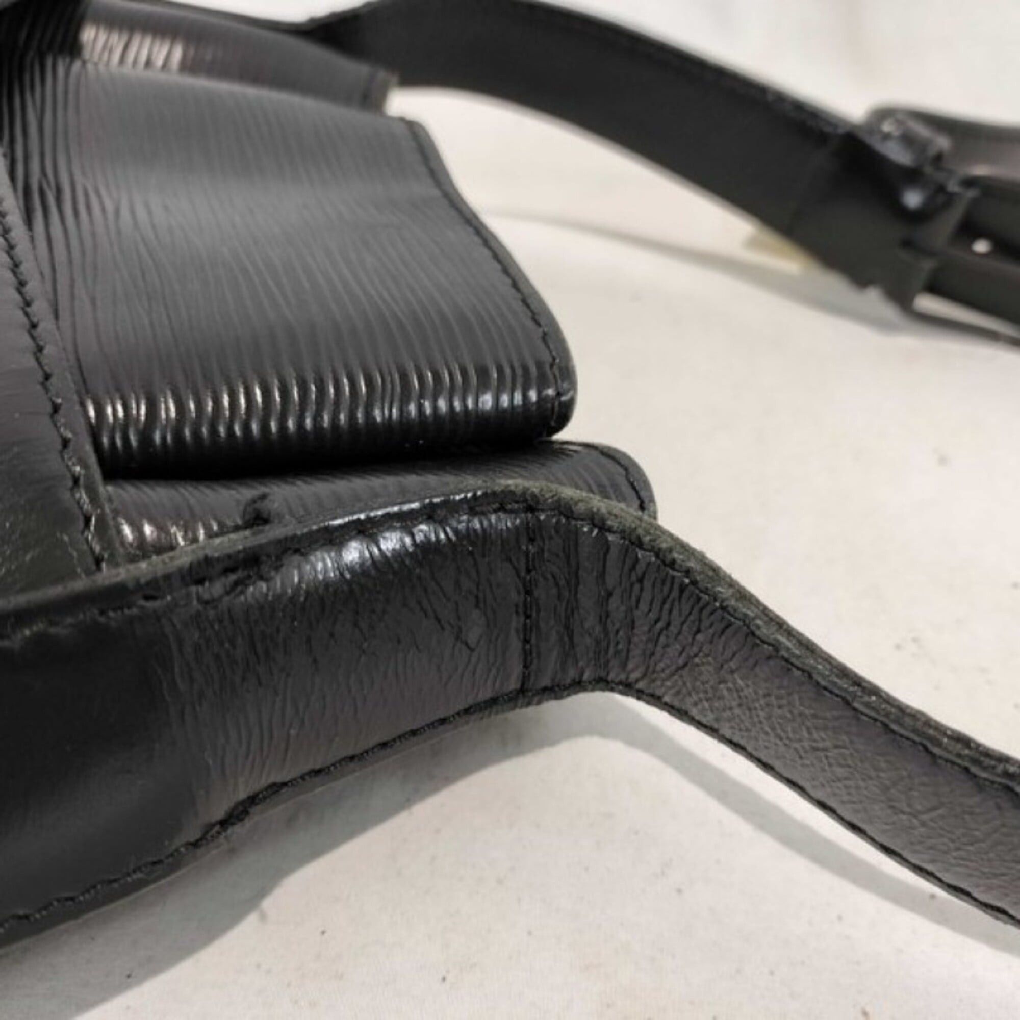Louis Vuitton Louis Vuitton Shoulder Bag Sac Depaule M80155 Noir Epi Women's Size ONE SIZE - 6 Thumbnail