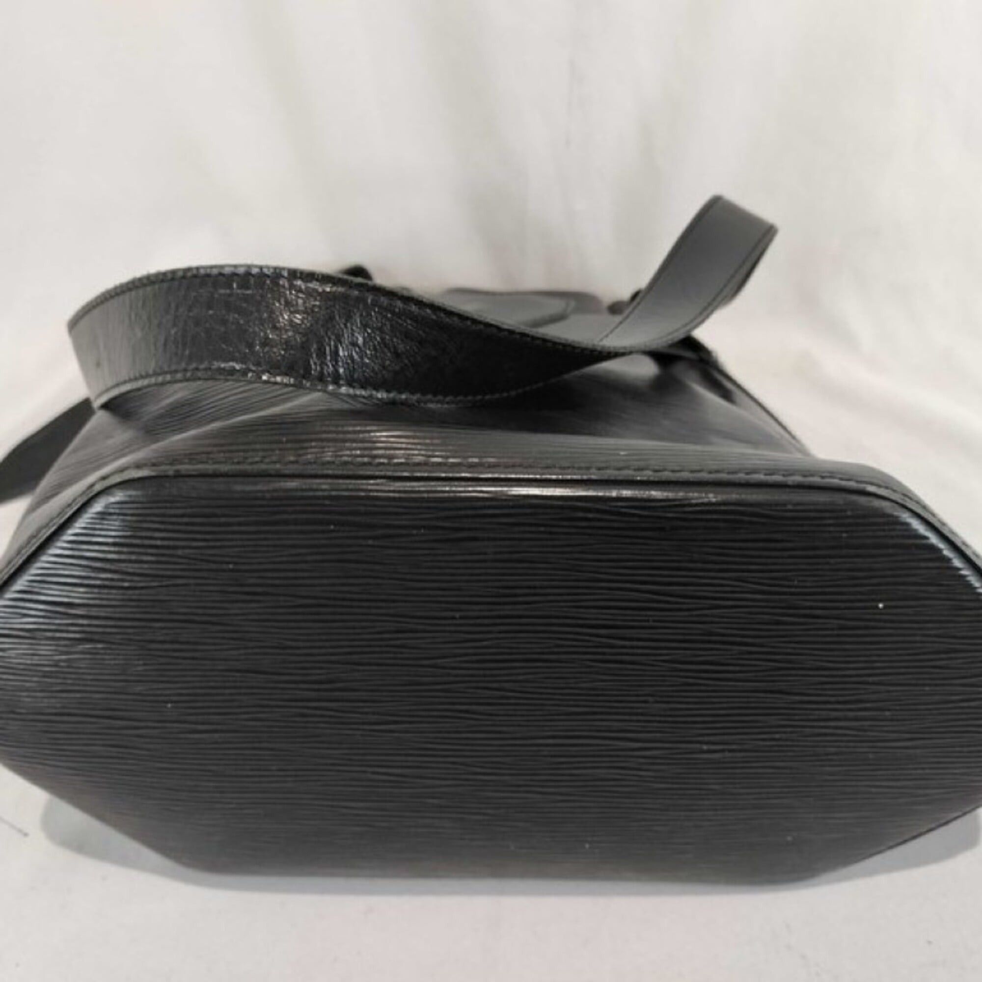 Louis Vuitton Louis Vuitton Shoulder Bag Sac Depaule M80155 Noir Epi Women's Size ONE SIZE - 4 Thumbnail