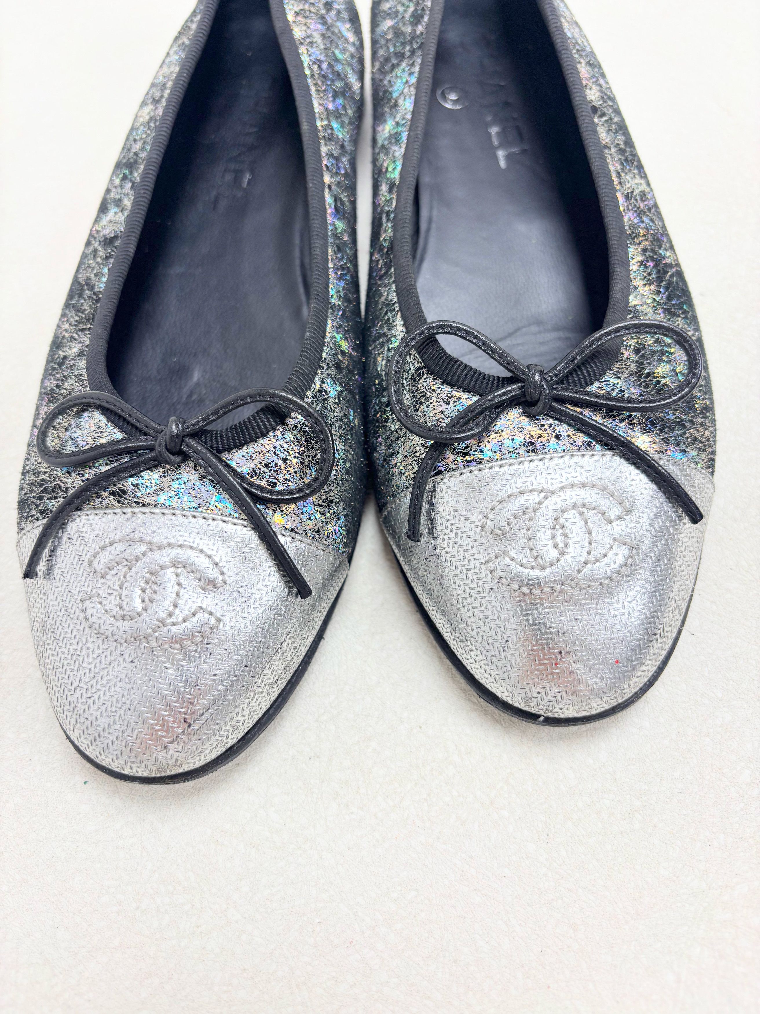 Chanel Ballerines Argent Size US 6.5 / IT 36.5 - 7 Thumbnail