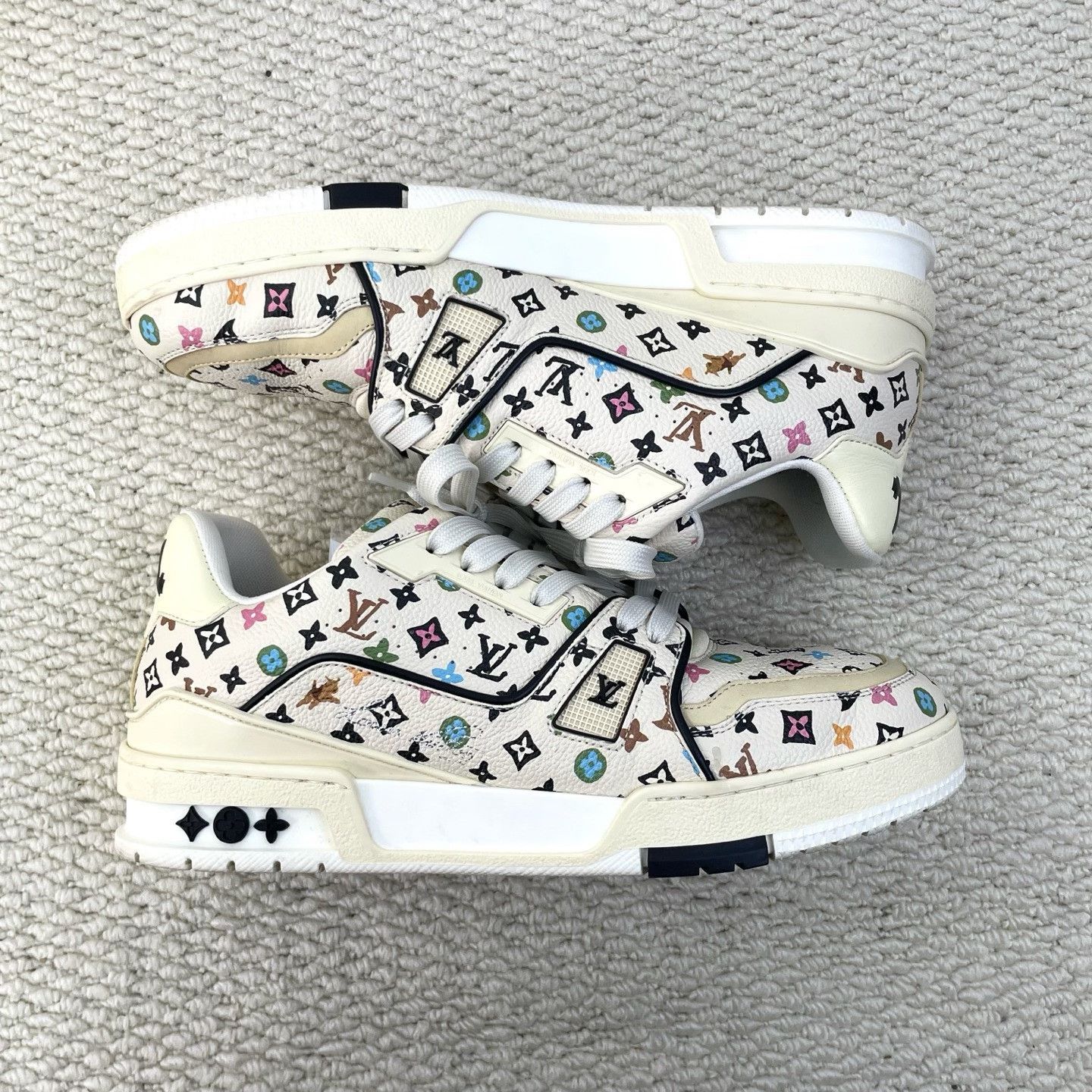 Louis Vuitton Louis Vuitton Lowtop Sneakers Men Size US 6 / EU 39 - 4 Thumbnail