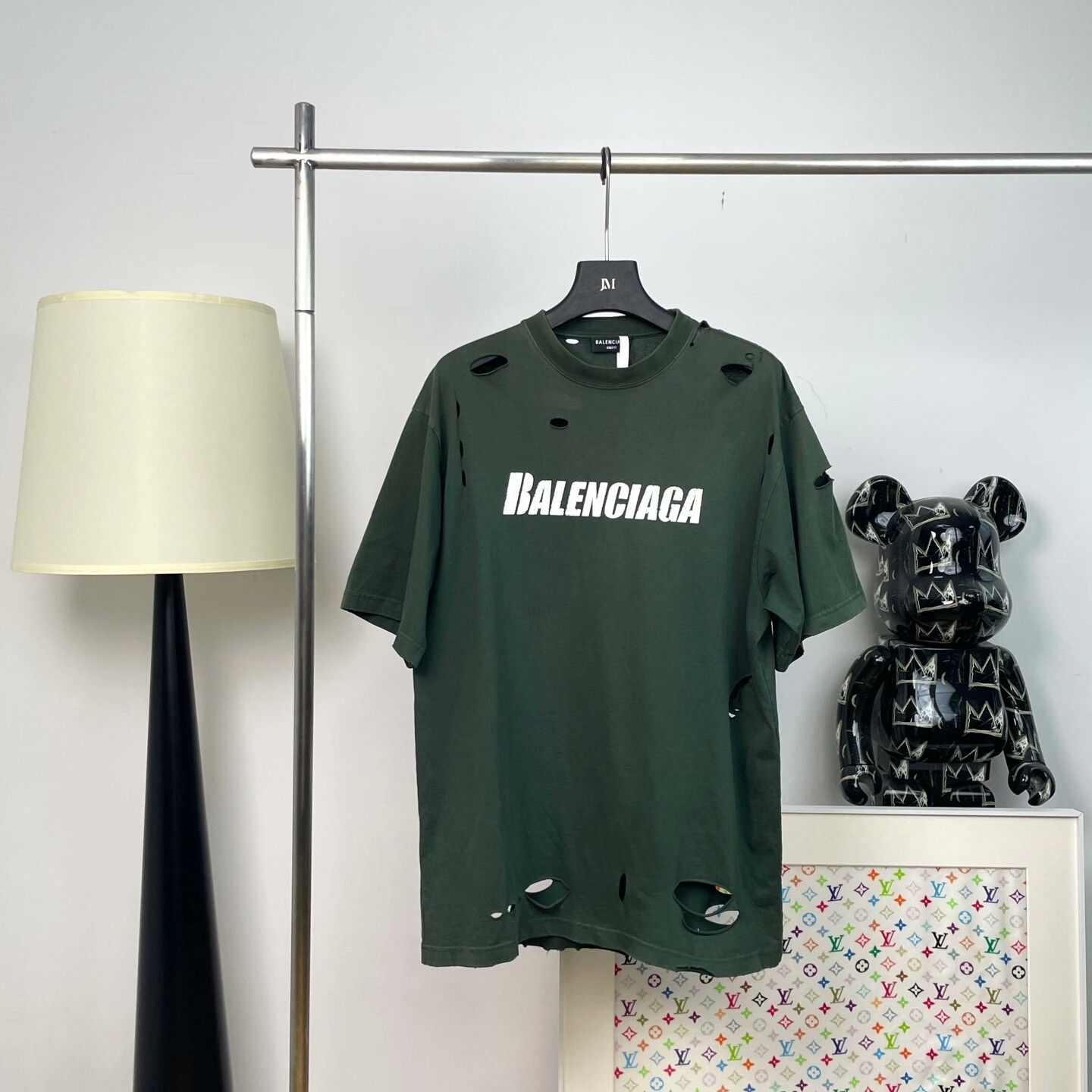 Balenciaga Balenciaga T-Shirt xxs Men Size US XXS / EU 40 - 2 Thumbnail