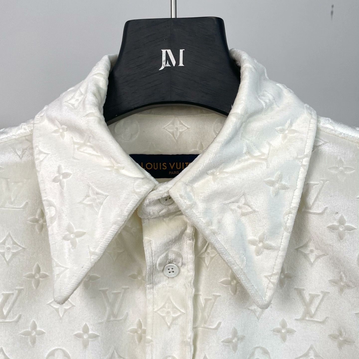 Louis Vuitton Louis Vuitton Retro Shirt s Men Size US S / EU 44-46 / 1 - 3 Thumbnail