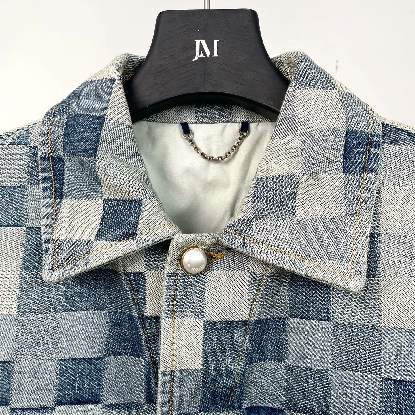 Louis Vuitton Louis Vuitton Collab Light Jacket l Men Size US L / EU 52-54 / 3 - 3 Thumbnail