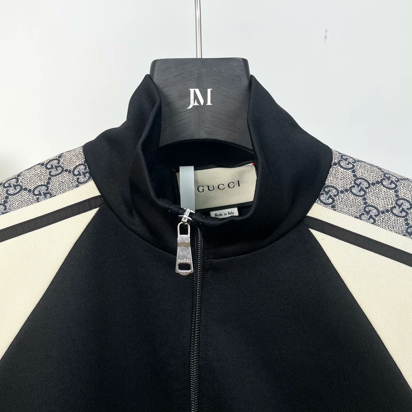 Gucci Gucci Retro Light Jacket l Men Size US L / EU 52-54 / 3 - 4 Thumbnail